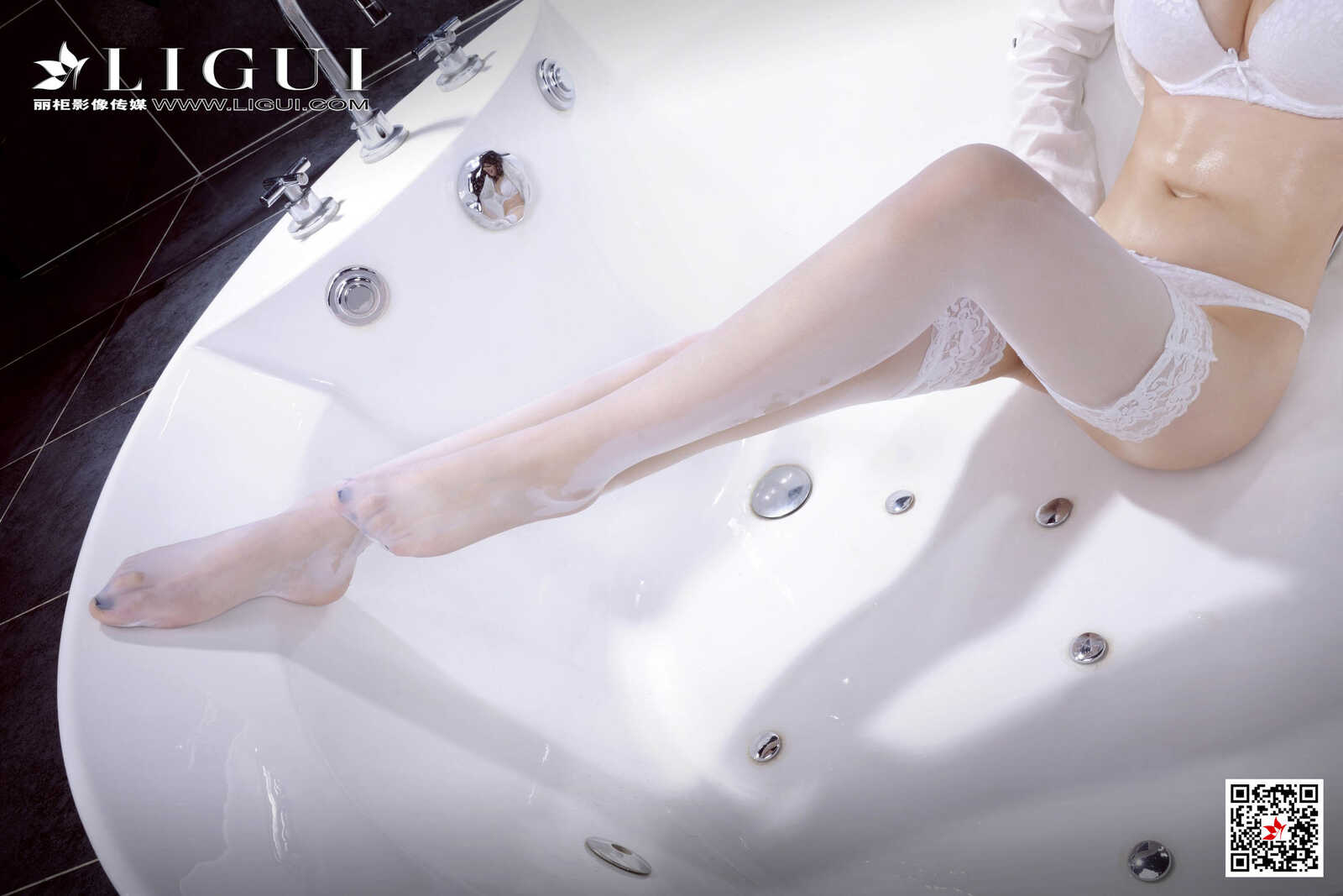 袁晓《浴缸白丝湿身女郎》 [丽柜Ligui] 写真集第14张