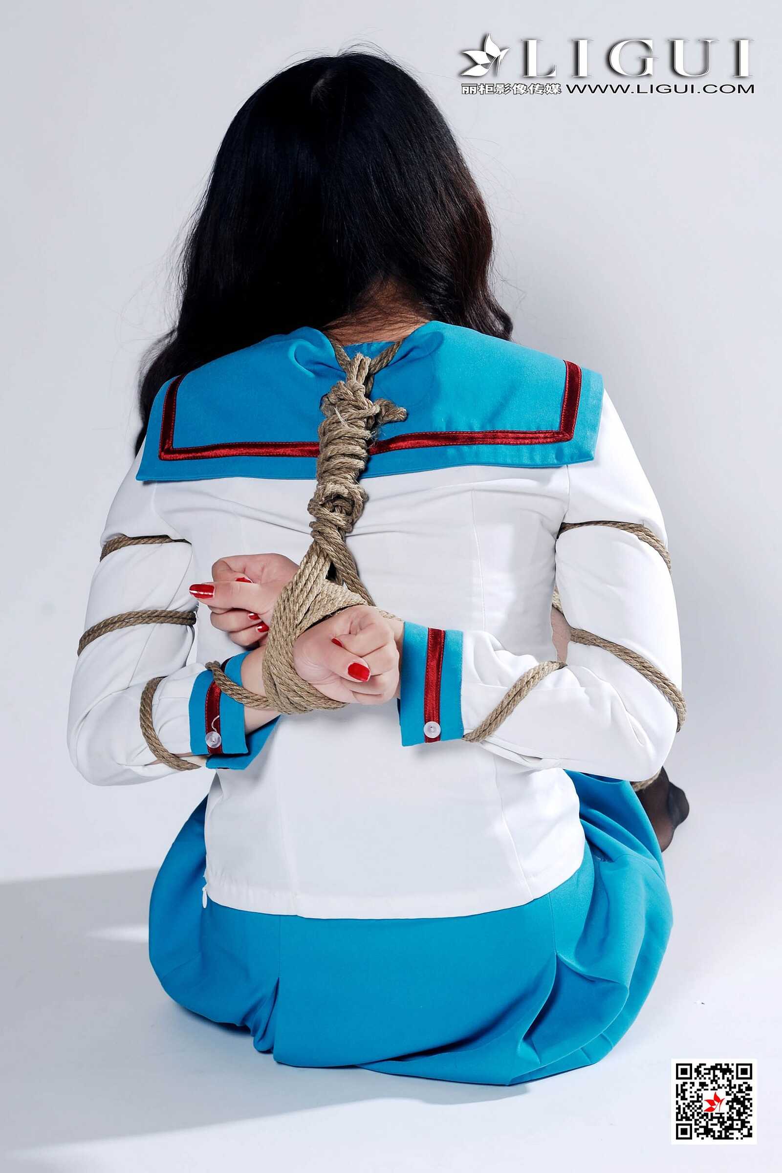 Model 幽幽《制服黑丝捆绑》 [丽柜美束Ligui] 写真第12张