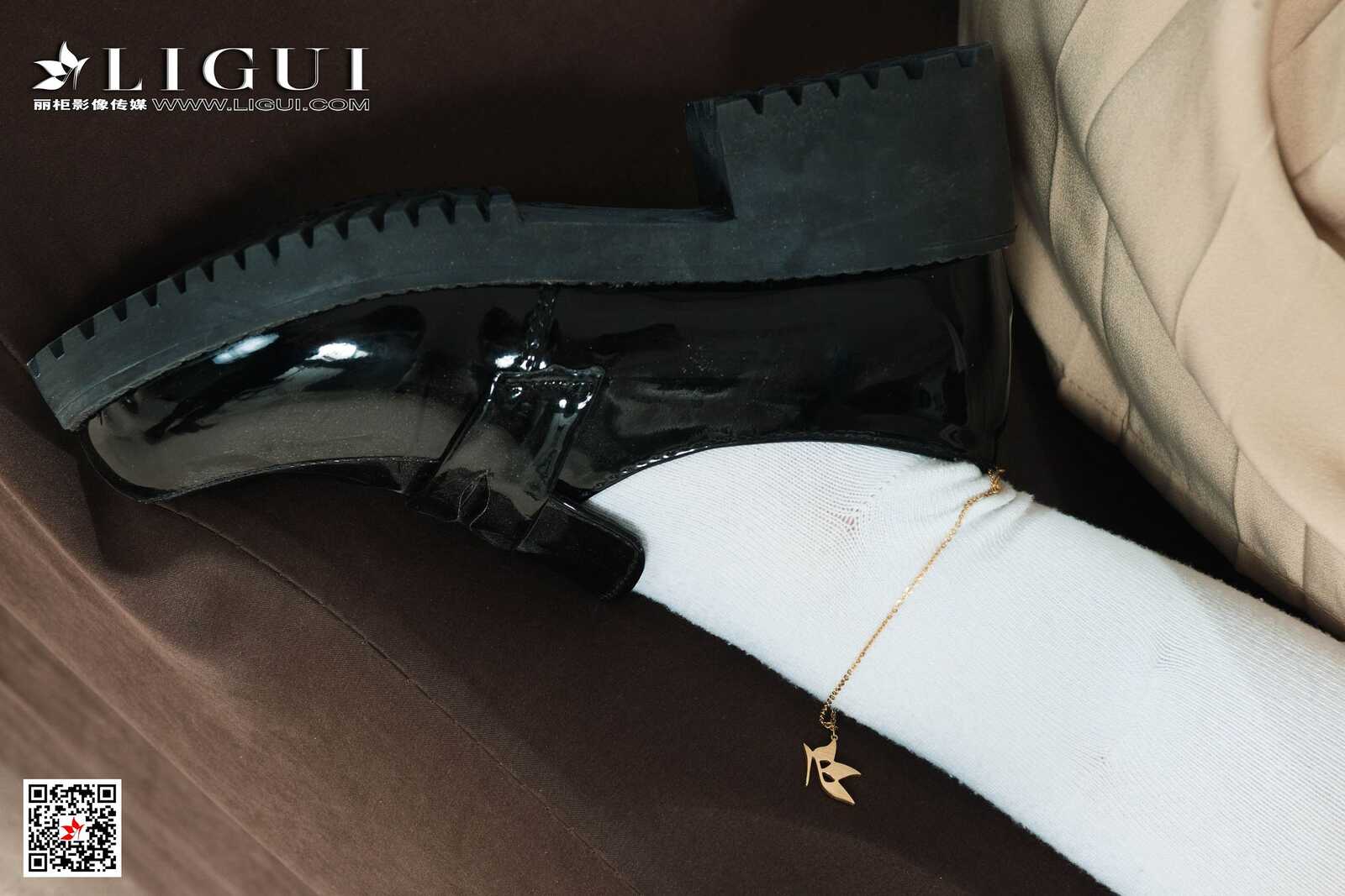 Model 汐汐《女仆变身》 [丽柜Ligui] 写真集第3张