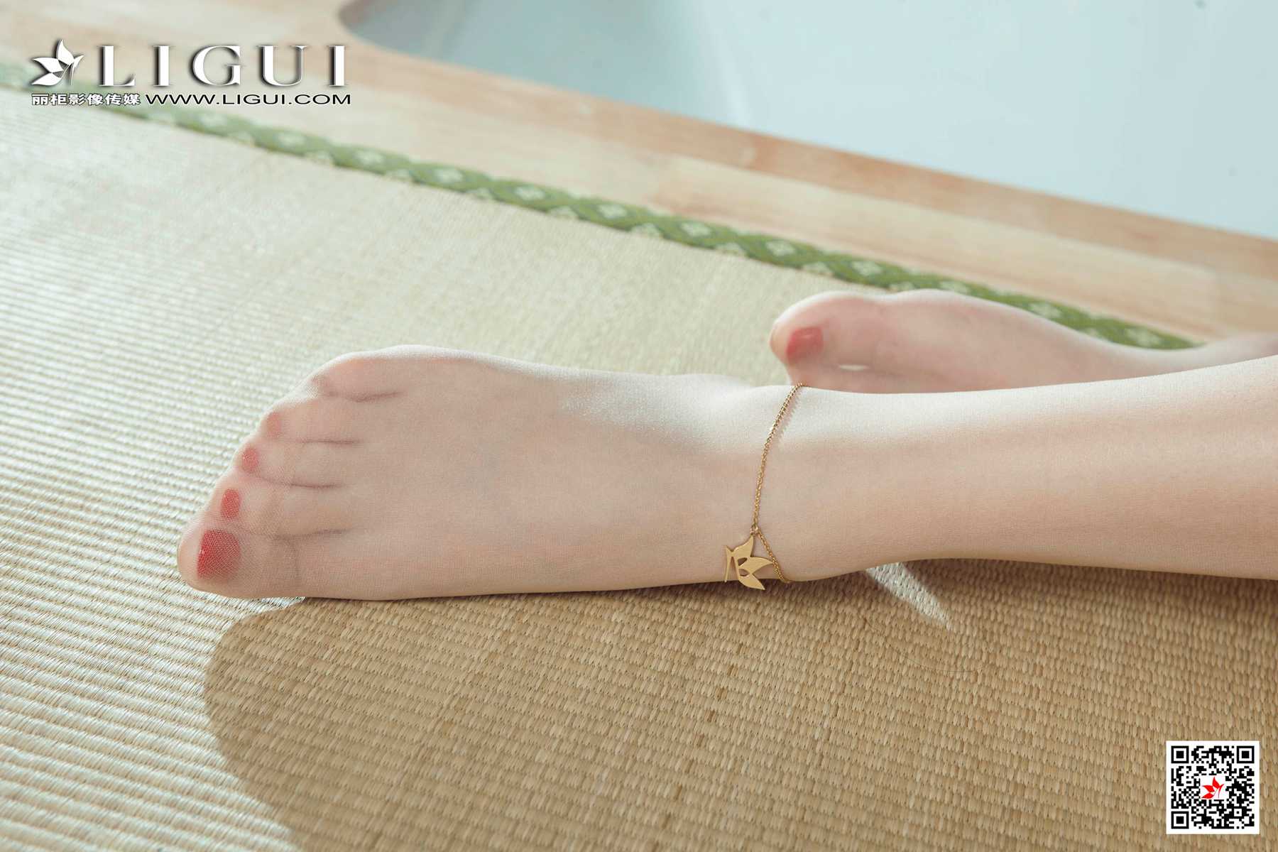 [Ligui丽柜]网络丽人 2020.11.04 Model《香浴名莲》汐汐 在现浏览第3张