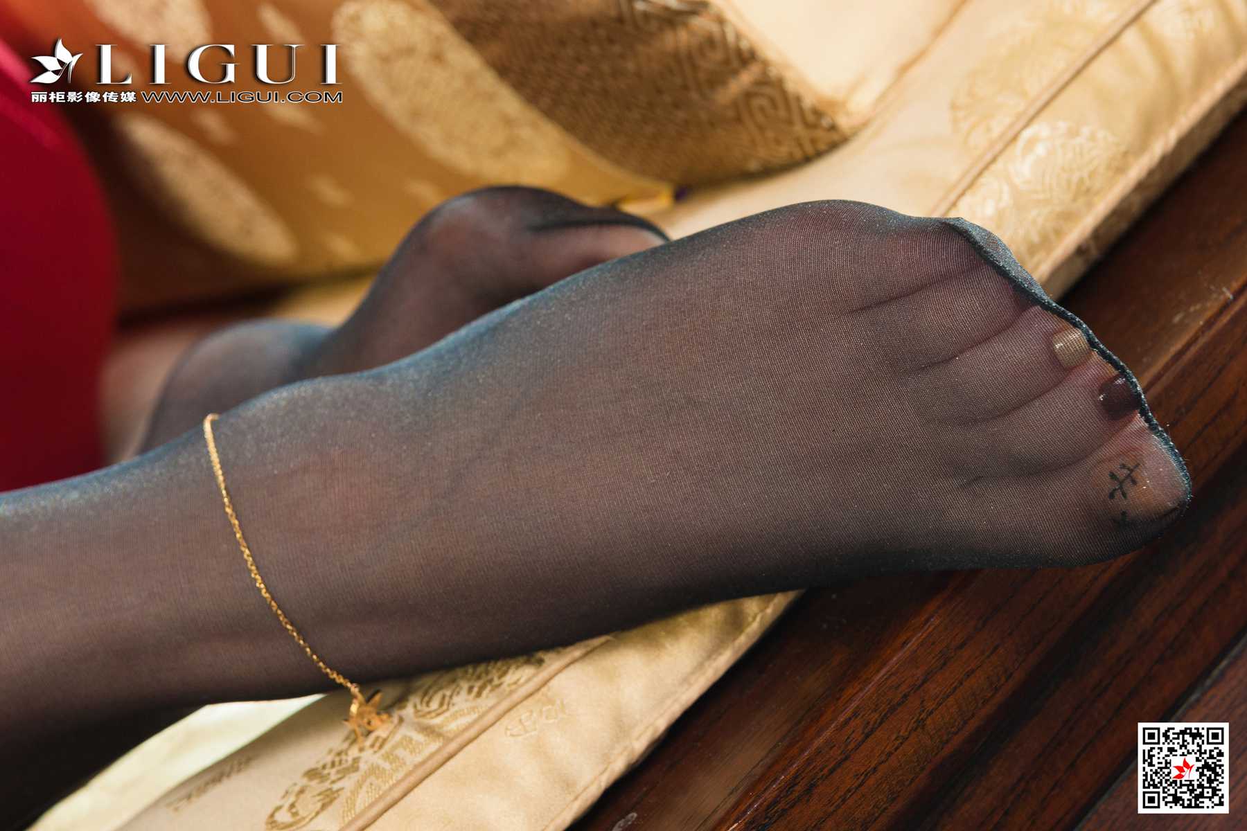 [Ligui丽柜]网络丽人 2021.01.01 Model《双生花- 浪漫迎第1张