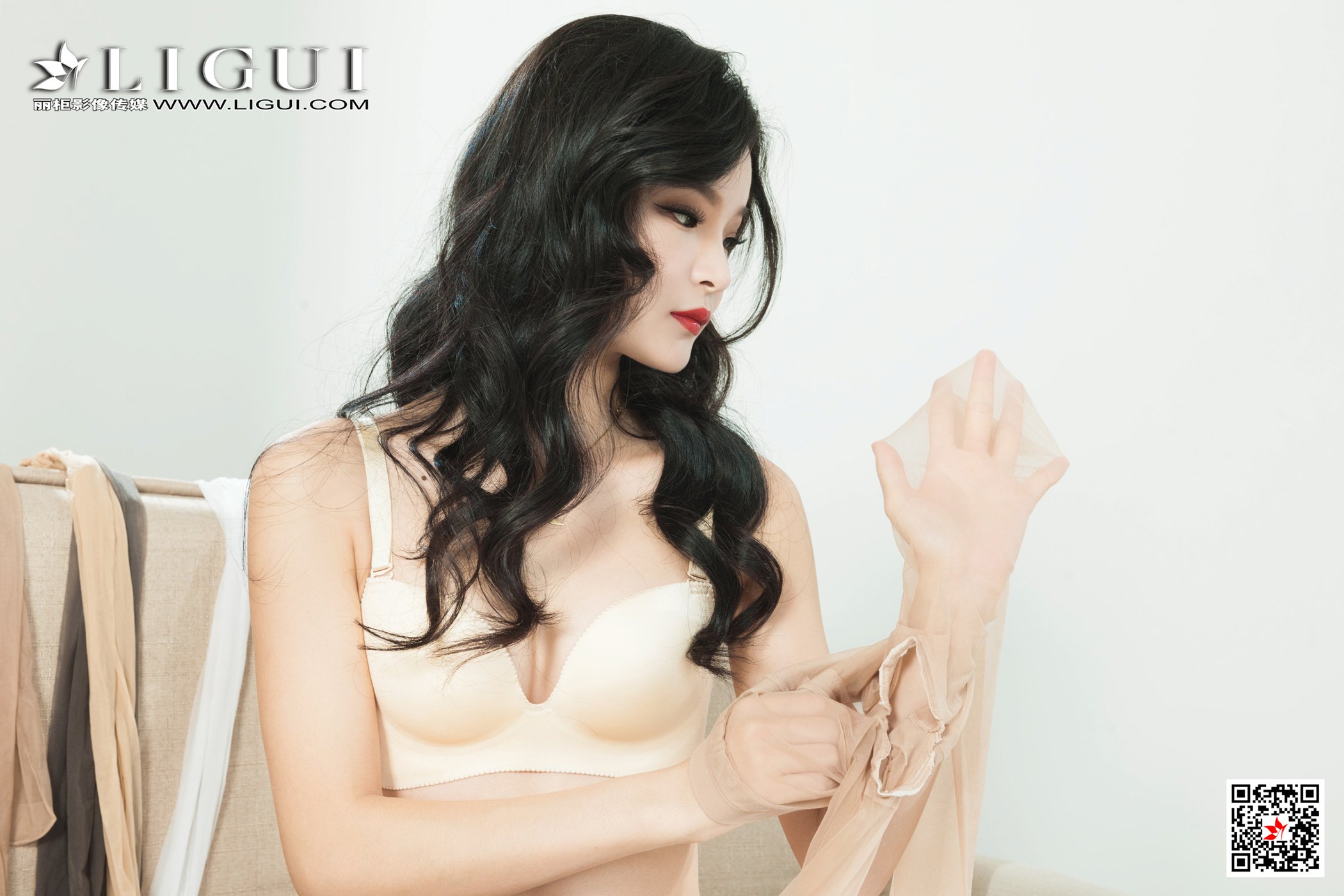 [Ligui丽柜]网络丽人 2021.03.24 Model《玉体香蚕》苏第11张