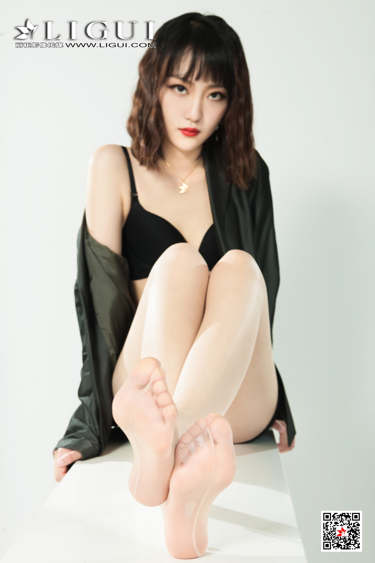 [Ligui丽柜]网络丽人 2021.05.24 Model《职场的你》芝第14张