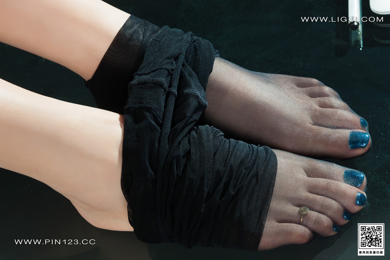 [Ligui丽柜]2022.08.15 黑丝迷情 Mia第4张