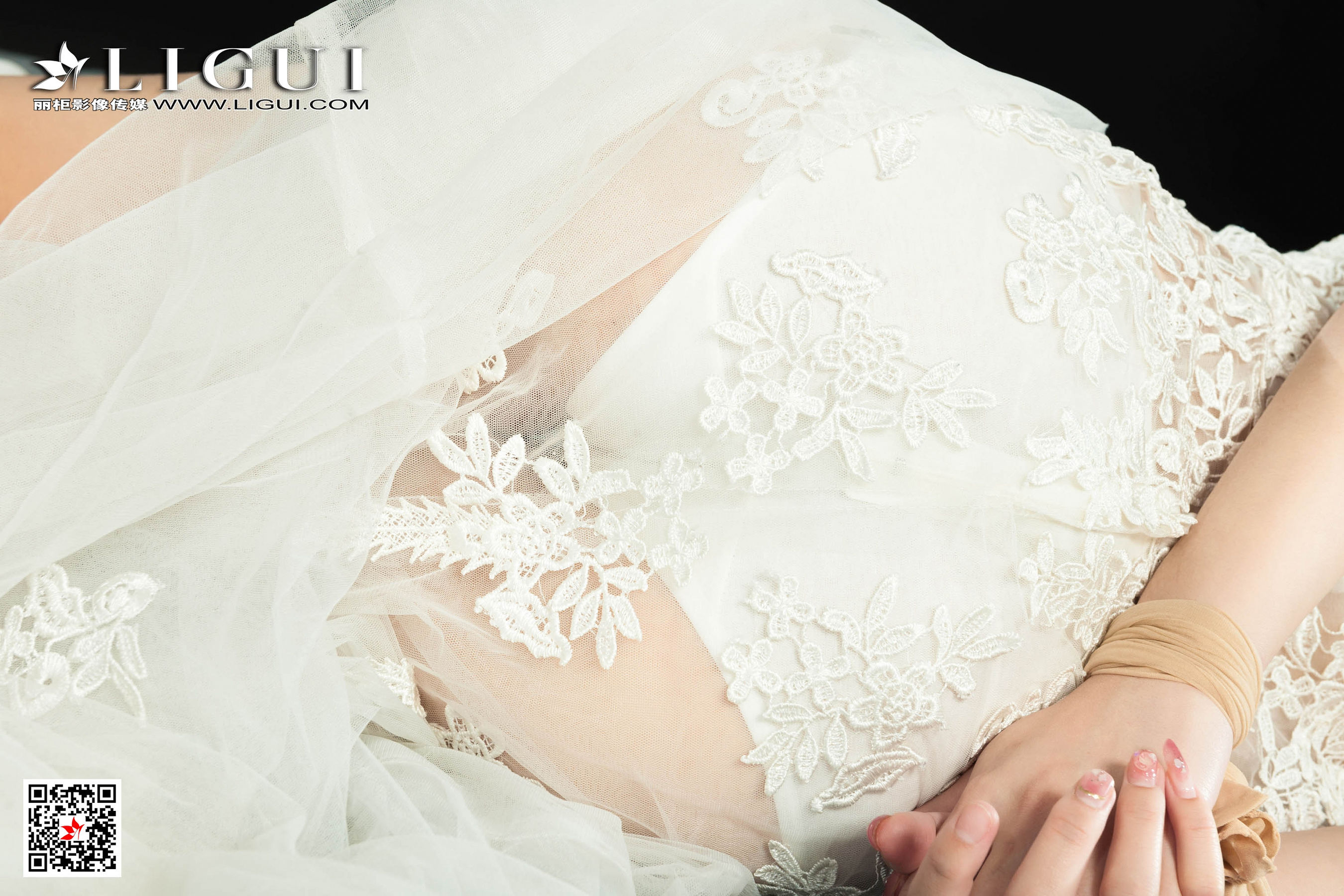 [丽柜美束Ligui] 蕊蕊 《婚纱绳艺》 写真集第20张