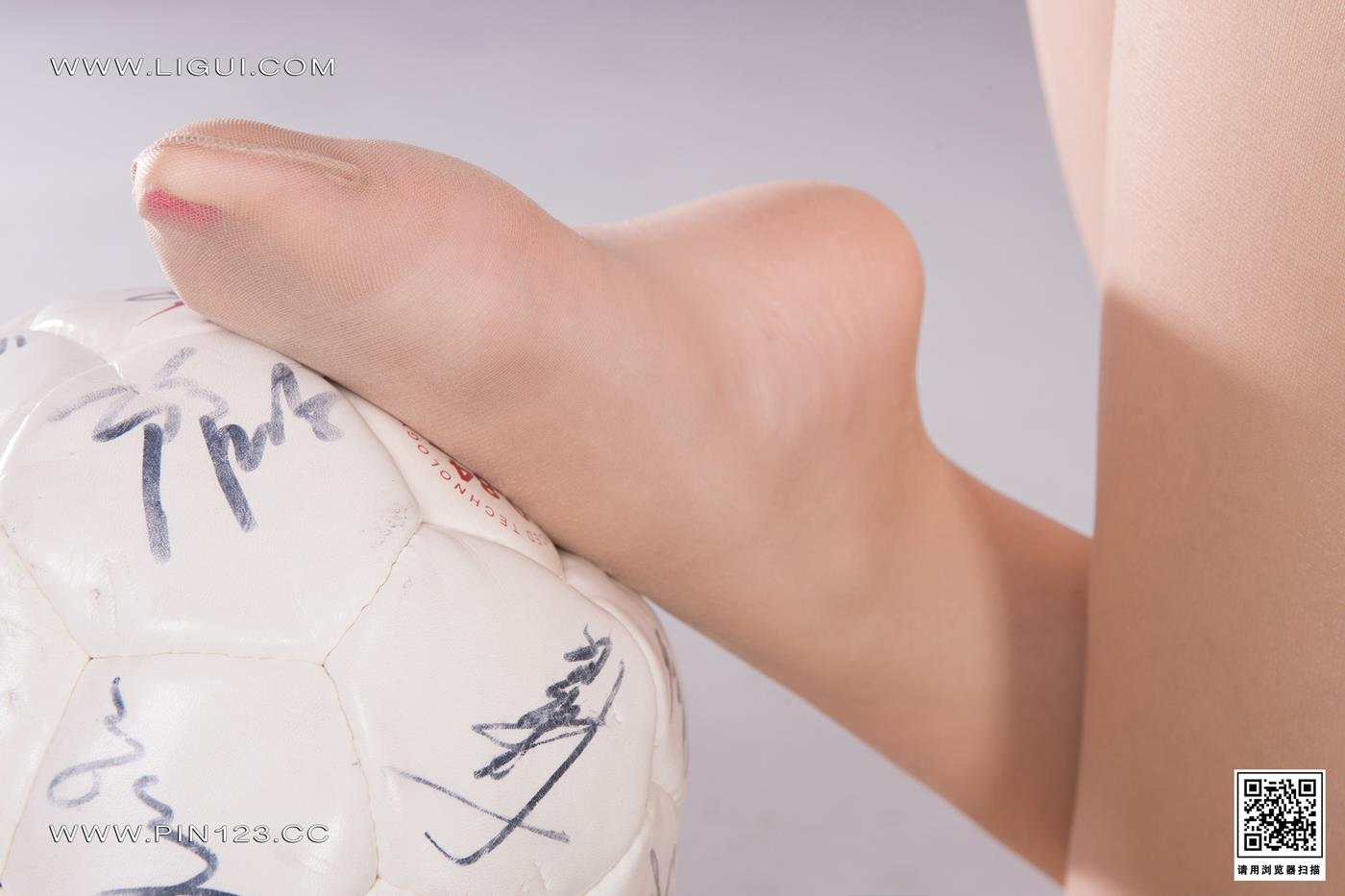 [Ligui丽柜]2022.11.28 足球宝宝 侨侨第6张