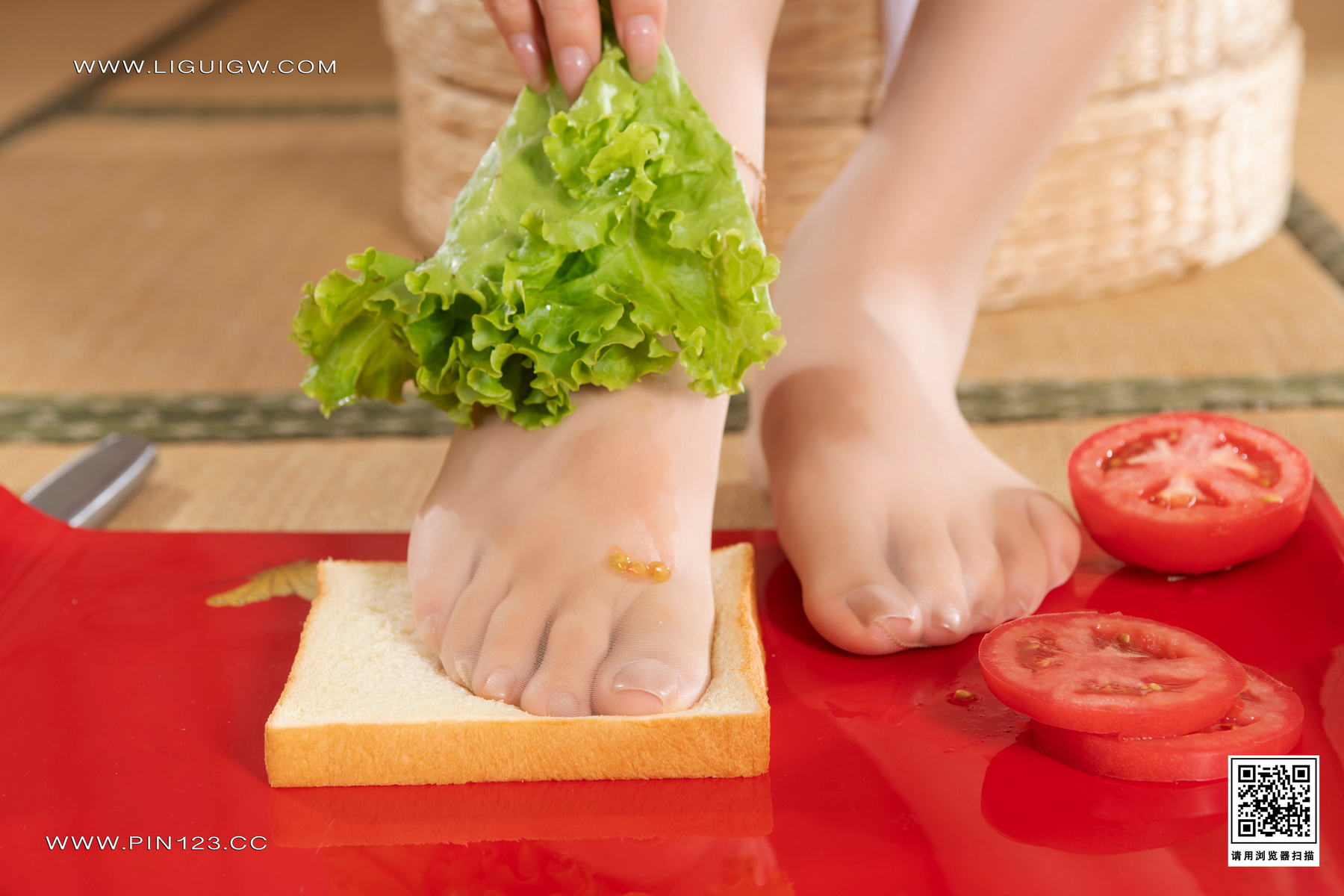 [Ligui丽柜] 2024.08.05《香足三明治》甜甜第23张