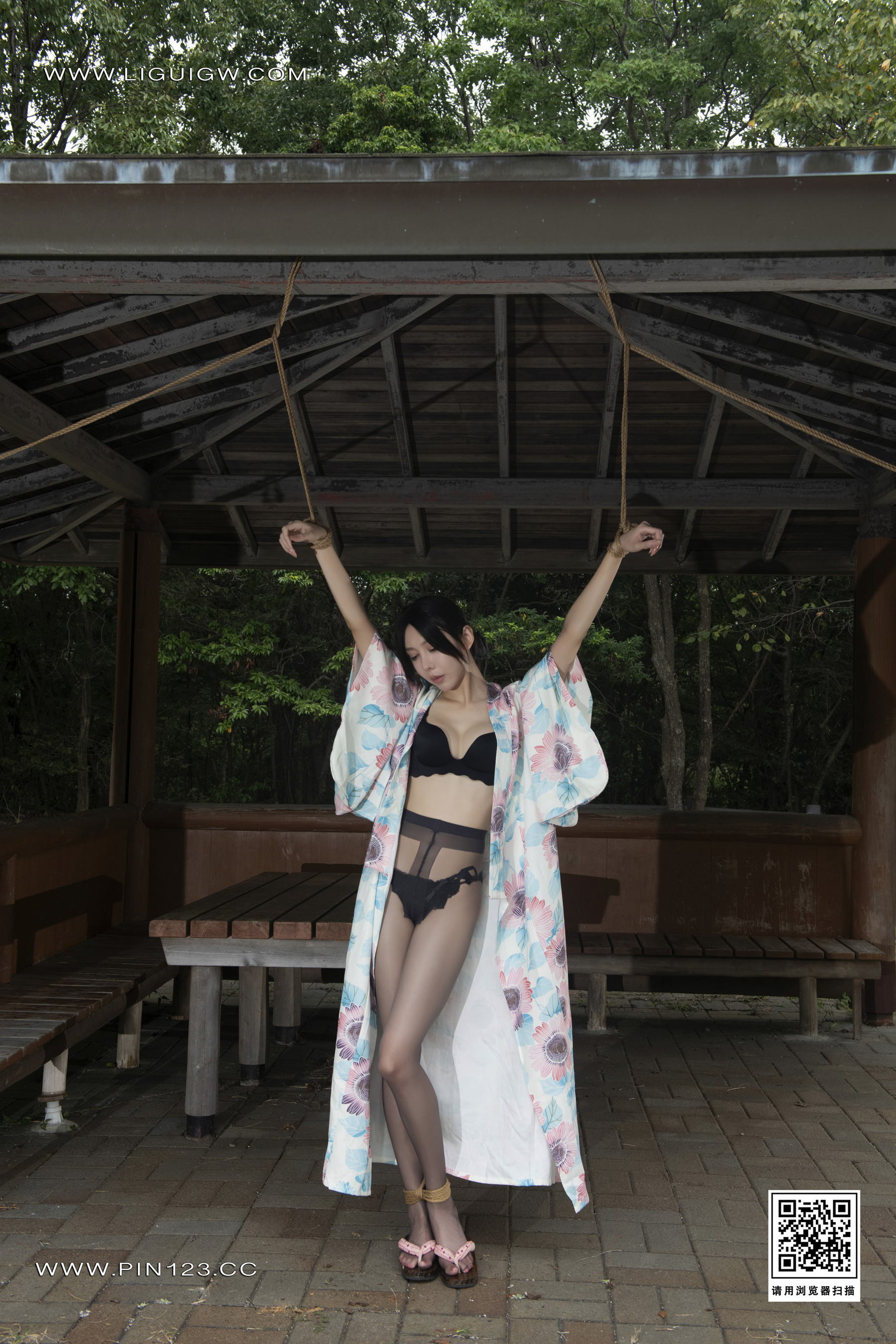 [Ligui丽柜] 2024.11.01《兔子日本旅拍-美束版》第2张