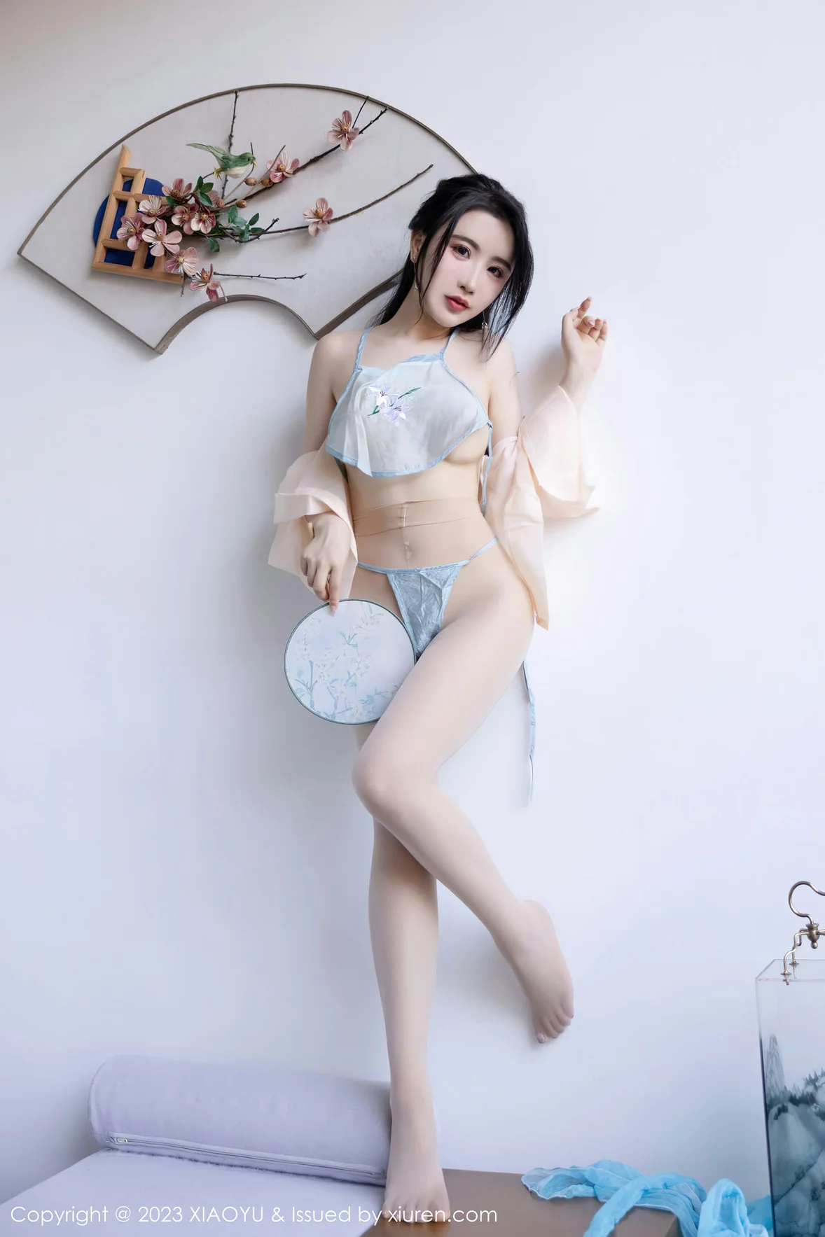  XIAOYU 语画界 Vol.1057 Cherry樱桃酱 淡蓝色古装杭州旅拍 [82P]第15张