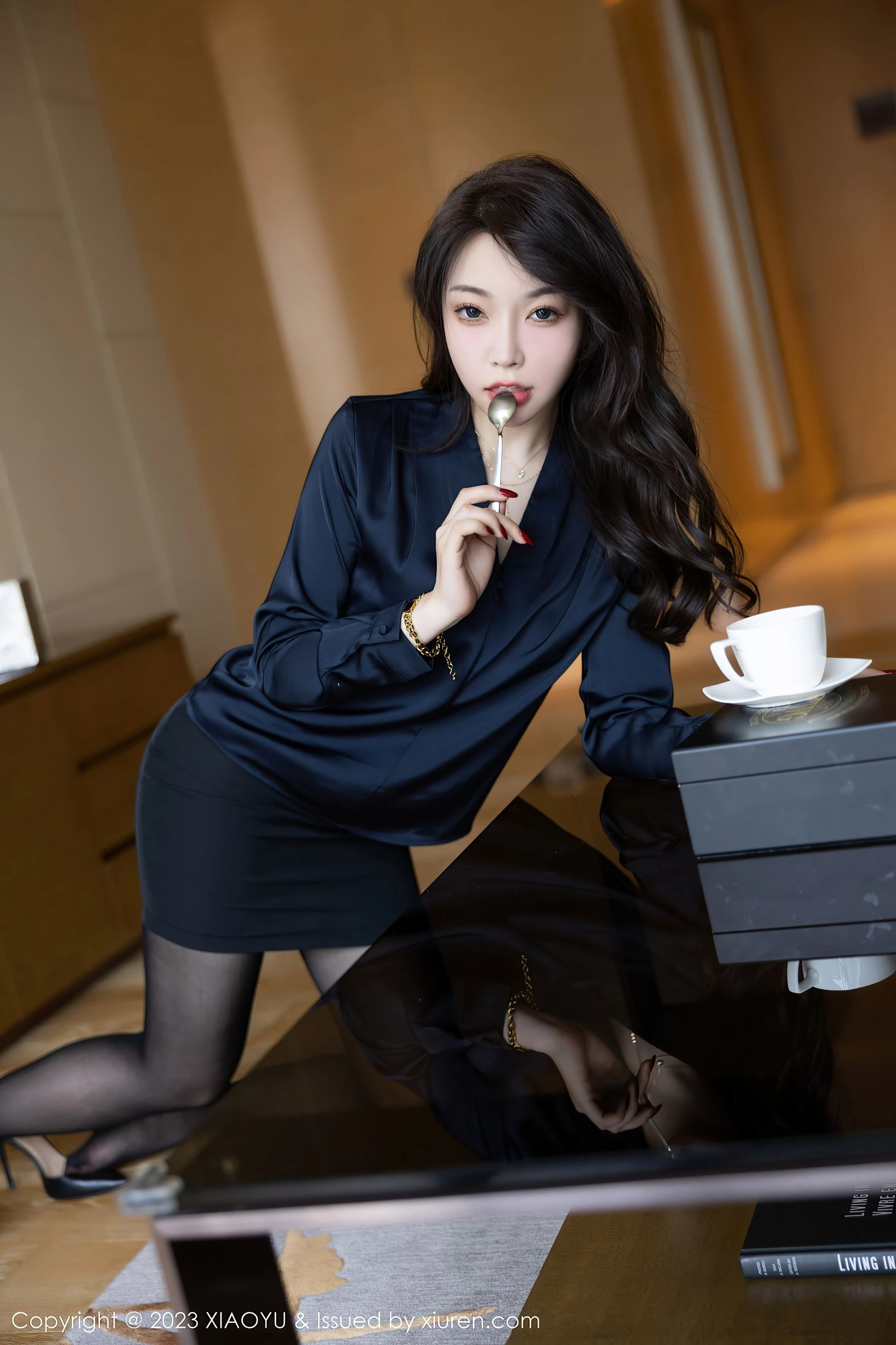  语画界 VOL.1007 徐莉芝Booty 黑丝美腿第27张