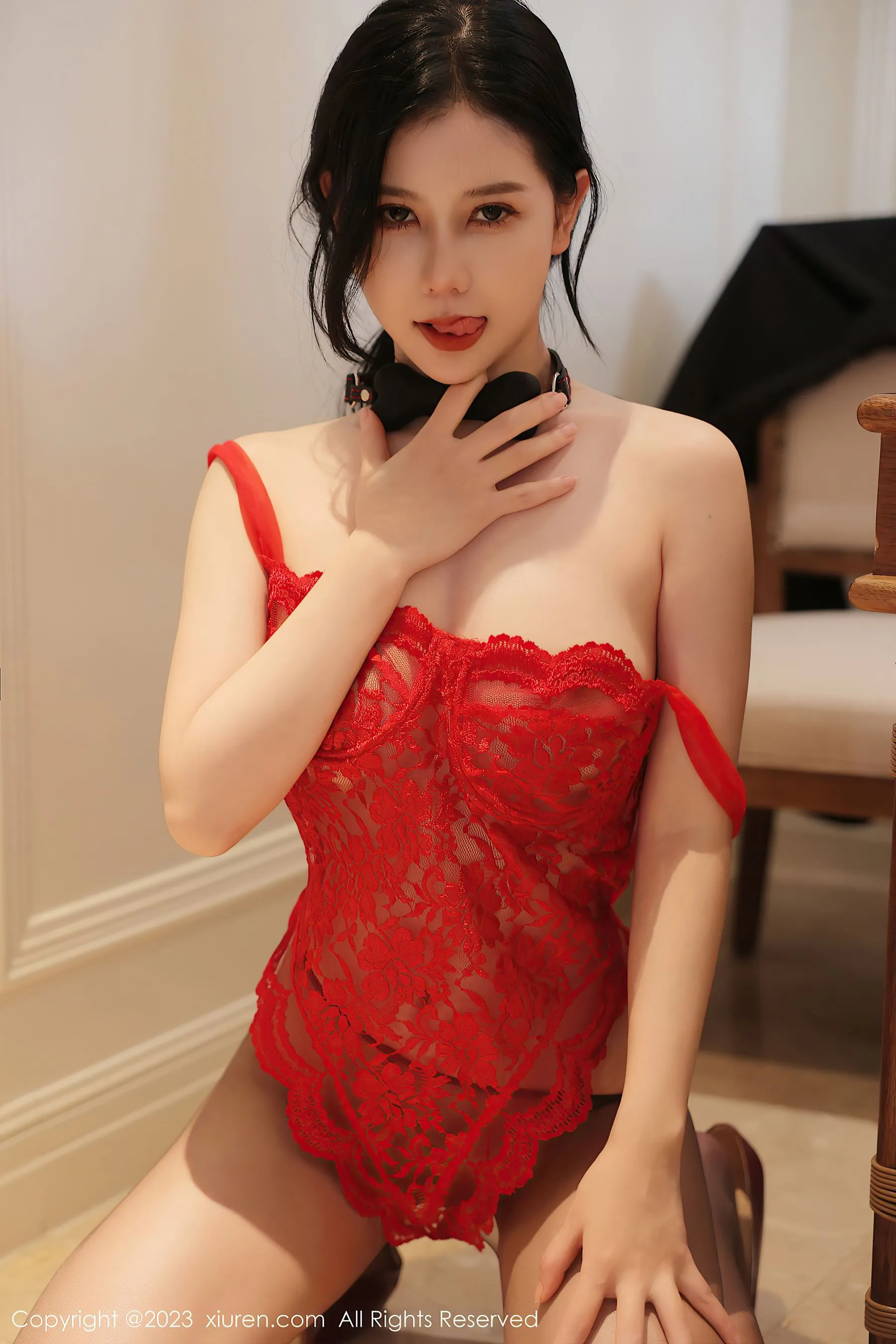  秀人网 No.6475 尹甜甜第18张