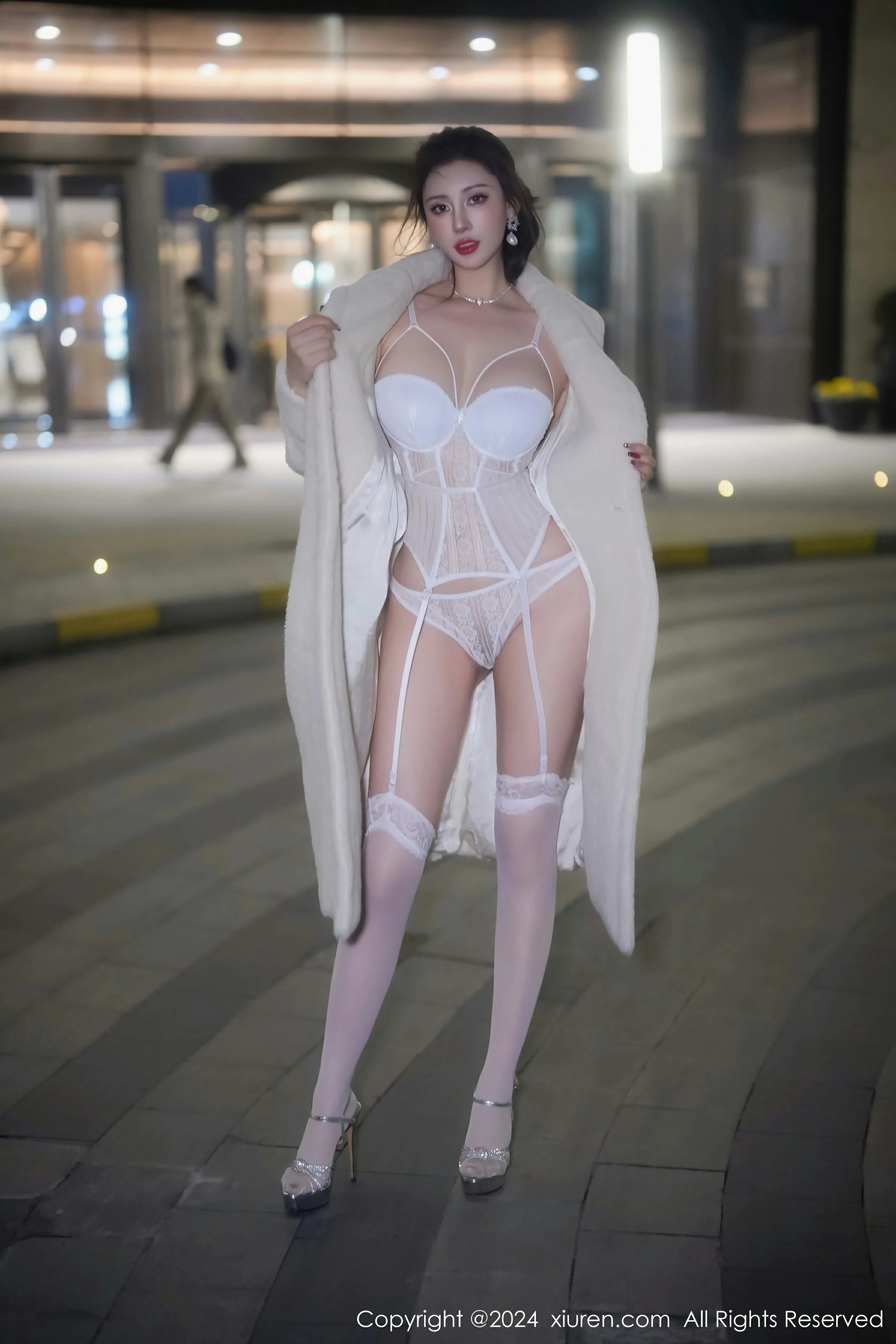  XiuRen 秀人 No.7978 蕾蕾醒了没 [75P]第4张