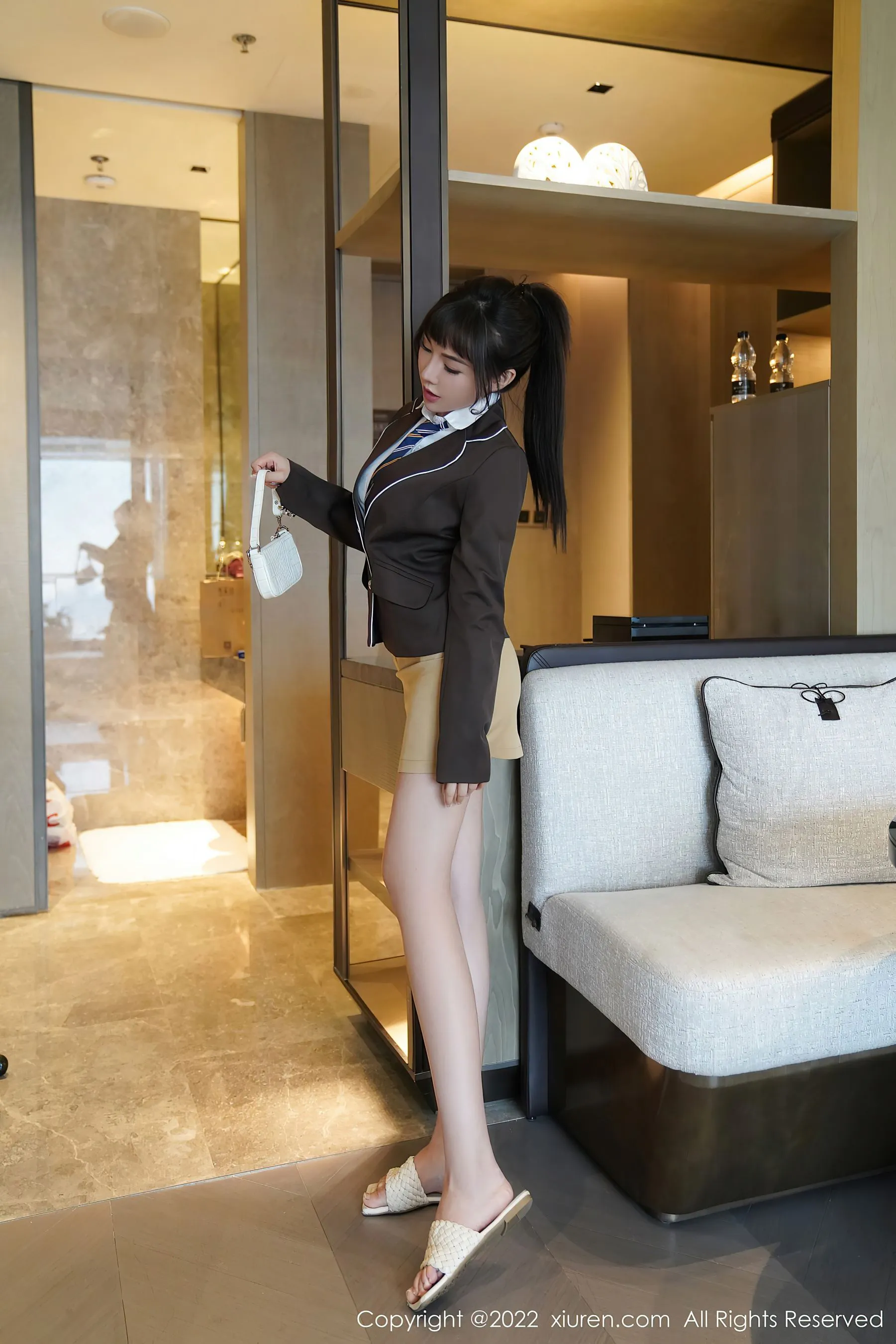 秀人网 No.4937 萌汉药baby 白T美臀第11张