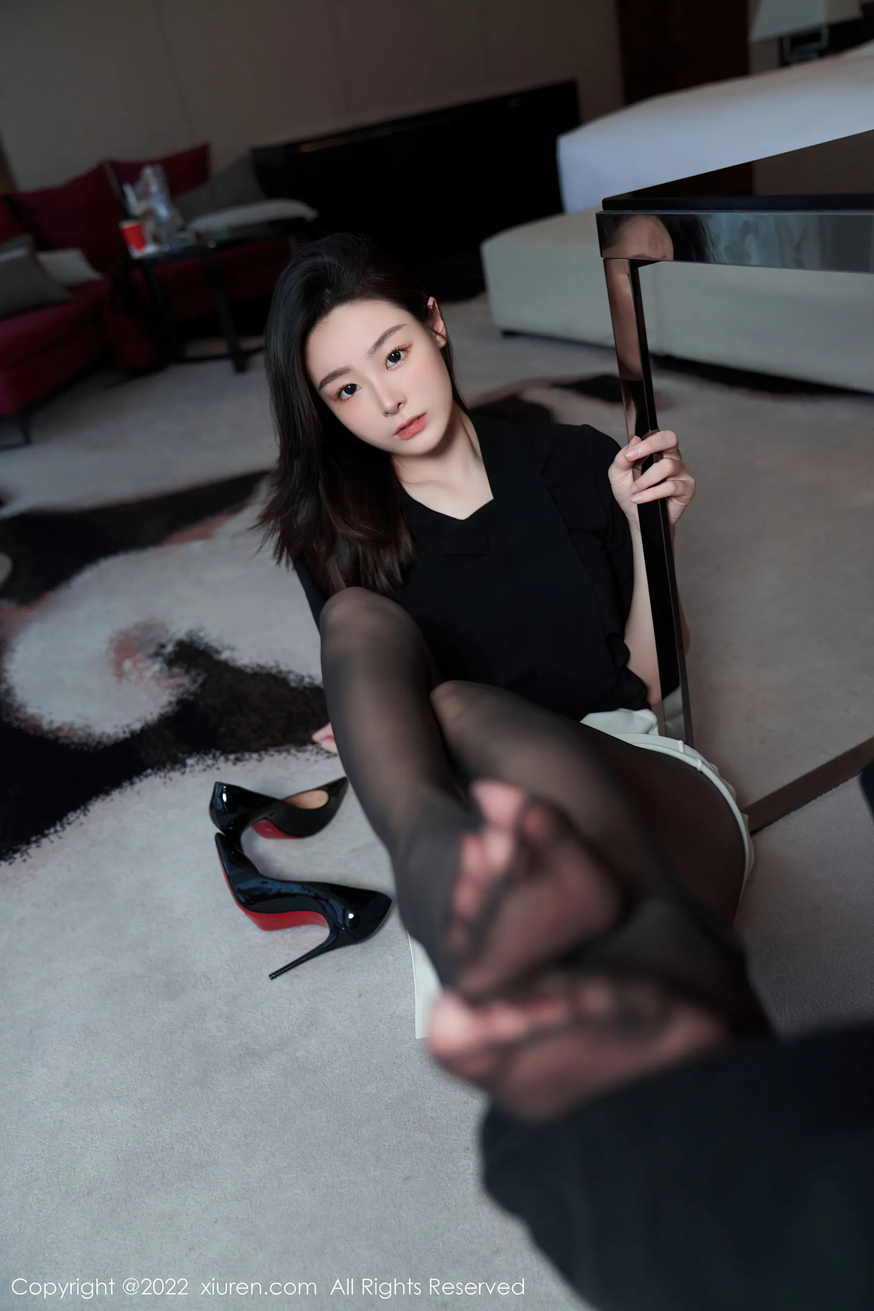  秀人网 No.5312 是小逗逗 短裙美腿第21张