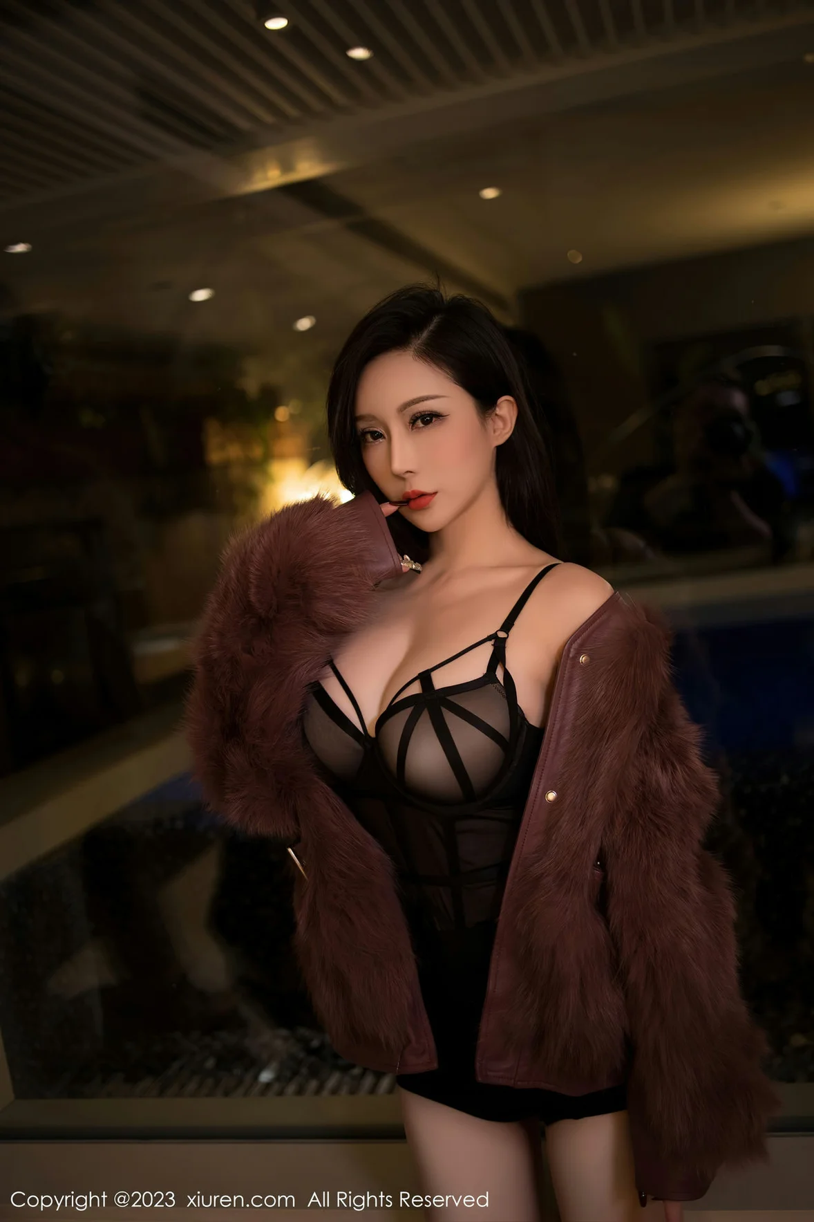  XiuRen 秀人 No.6908 大琪琪Emily 黑色情趣内衣 [83P]第8张