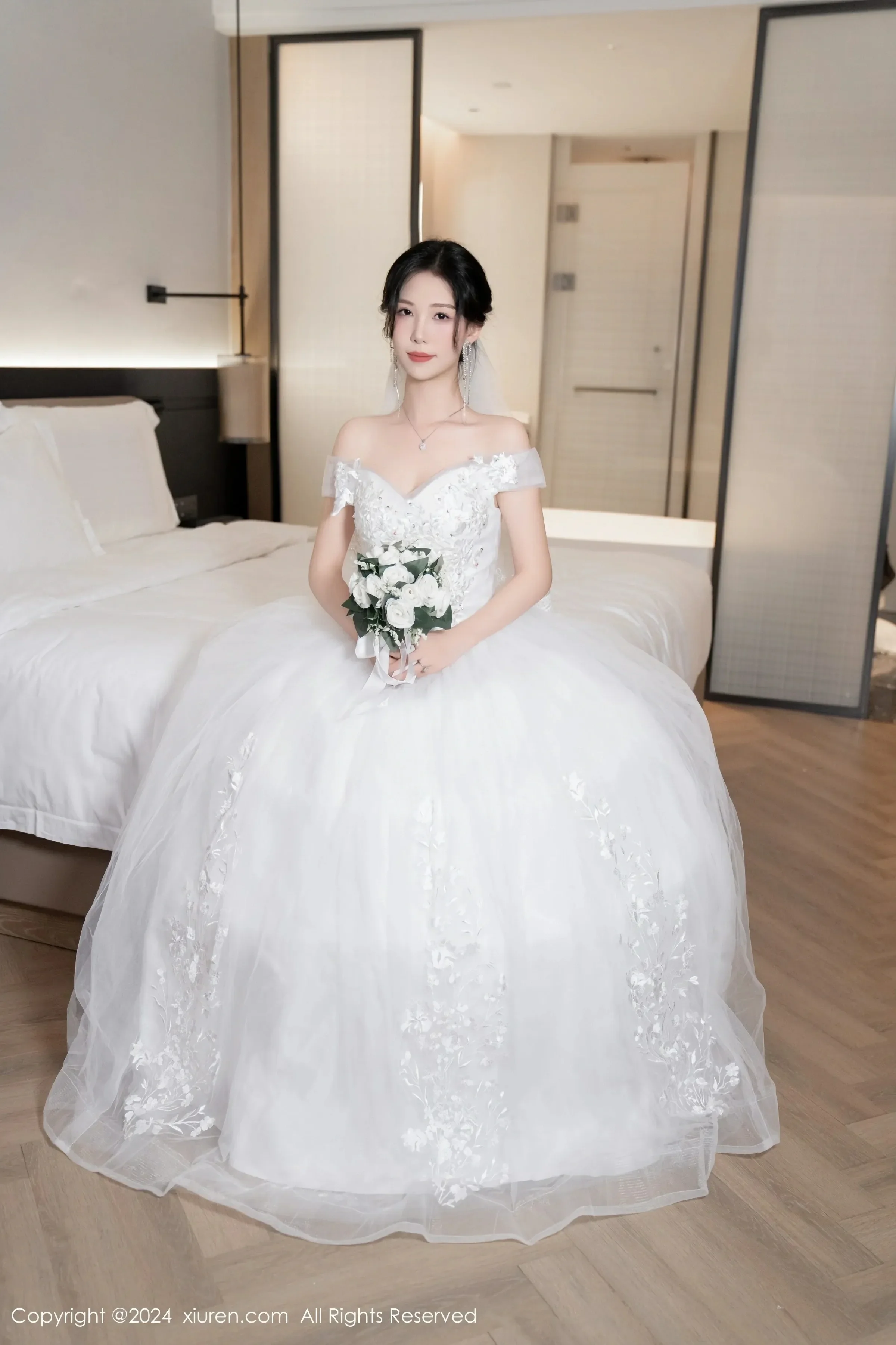  XiuRen 秀人 No.8998 利世 [100P]第4张