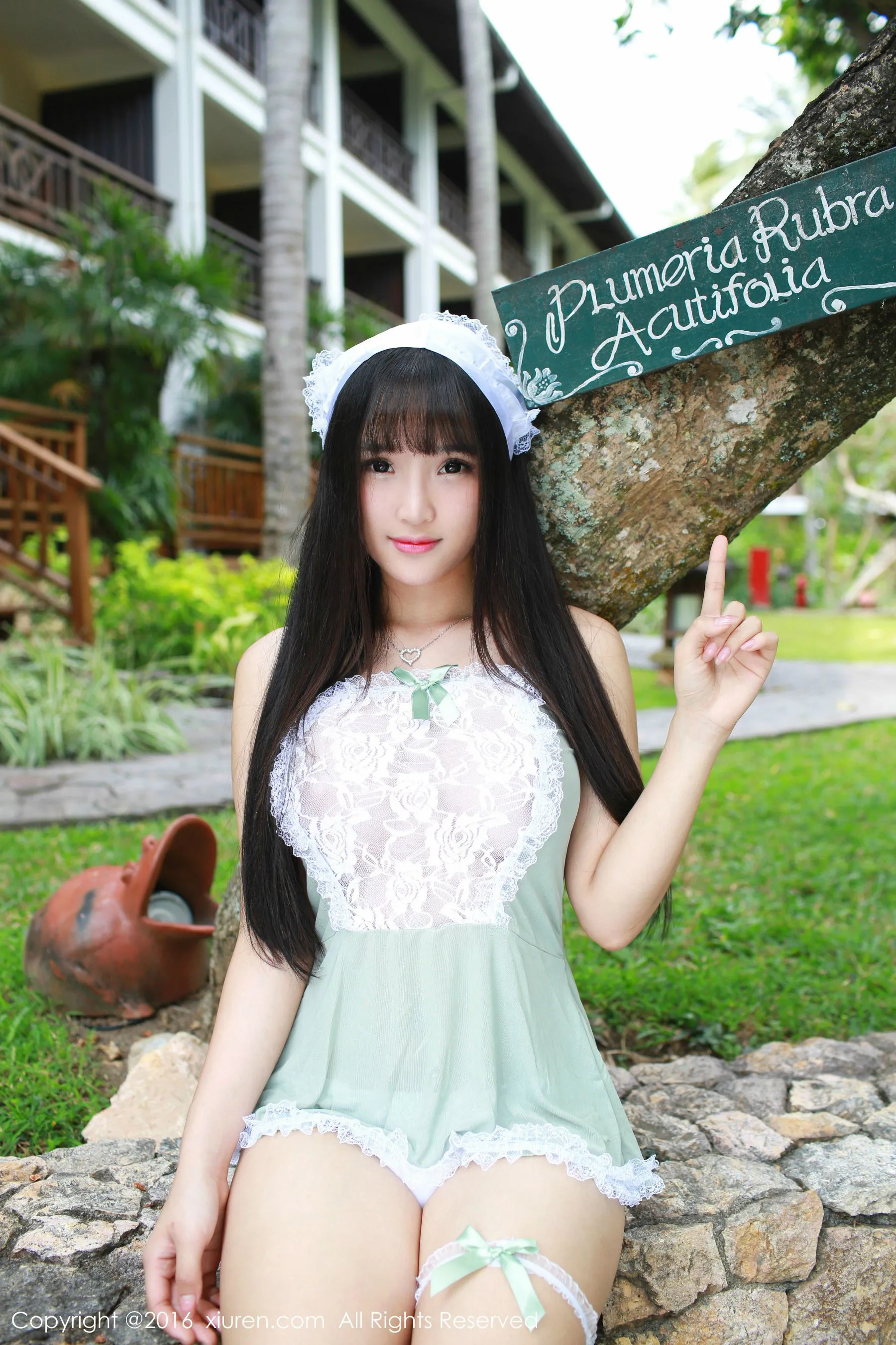  夏瑶baby《清新女仆装+可爱内衣》 秀人网 No.463第2张