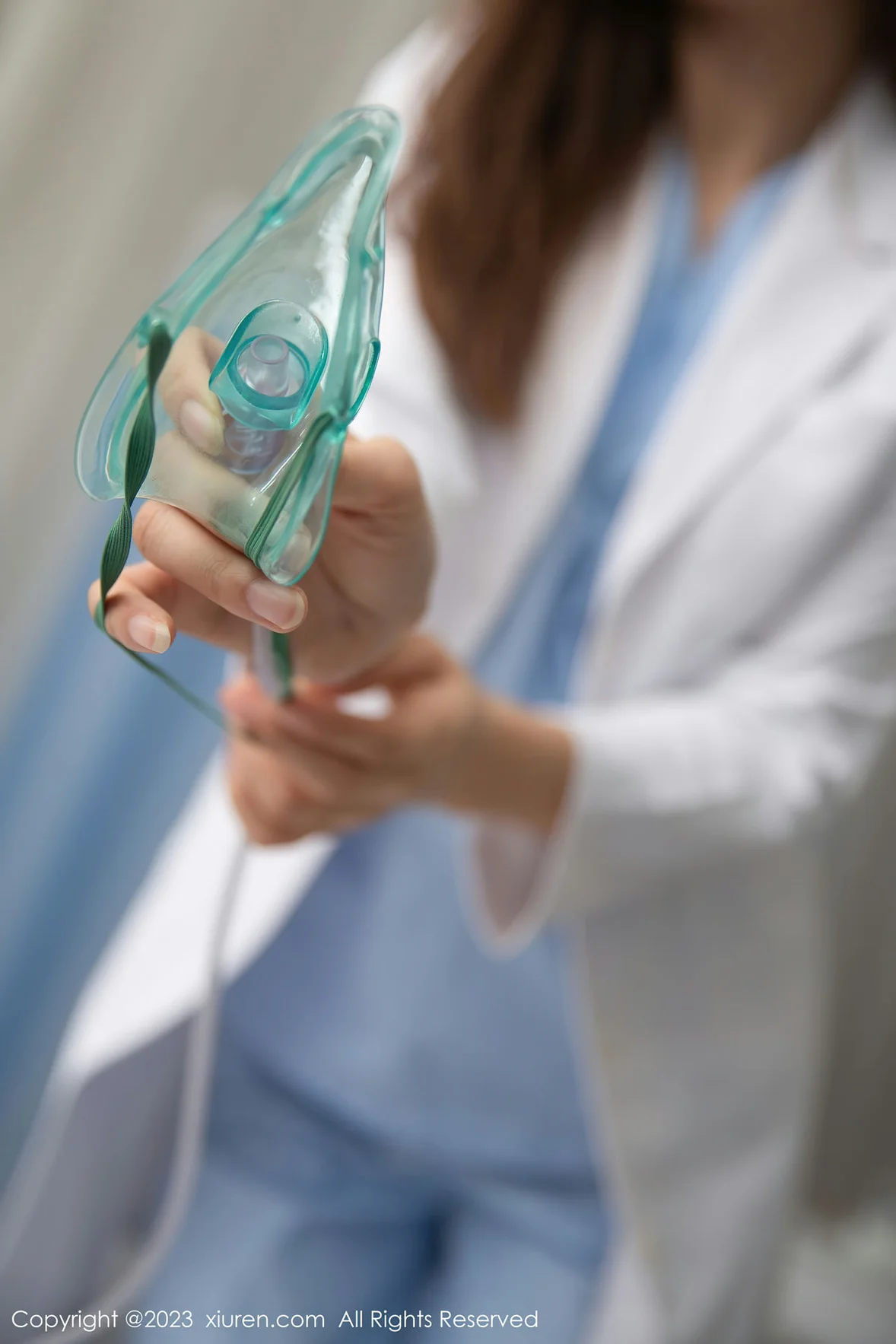  XiuRen 秀人 No.6849 绮里嘉ula 美女医生装扮性感写真 [84P]第2张