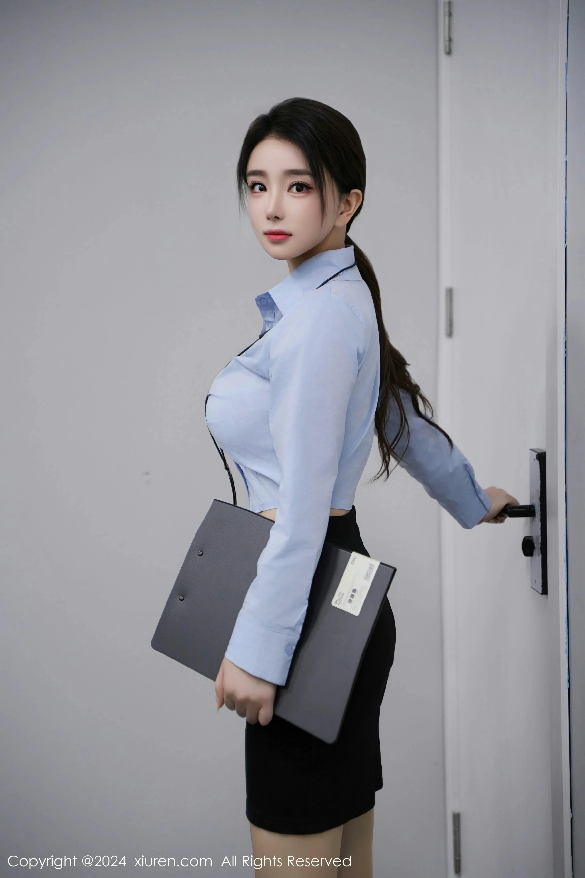  XiuRen 秀人 No.8220 模特合集 [75P]第1张