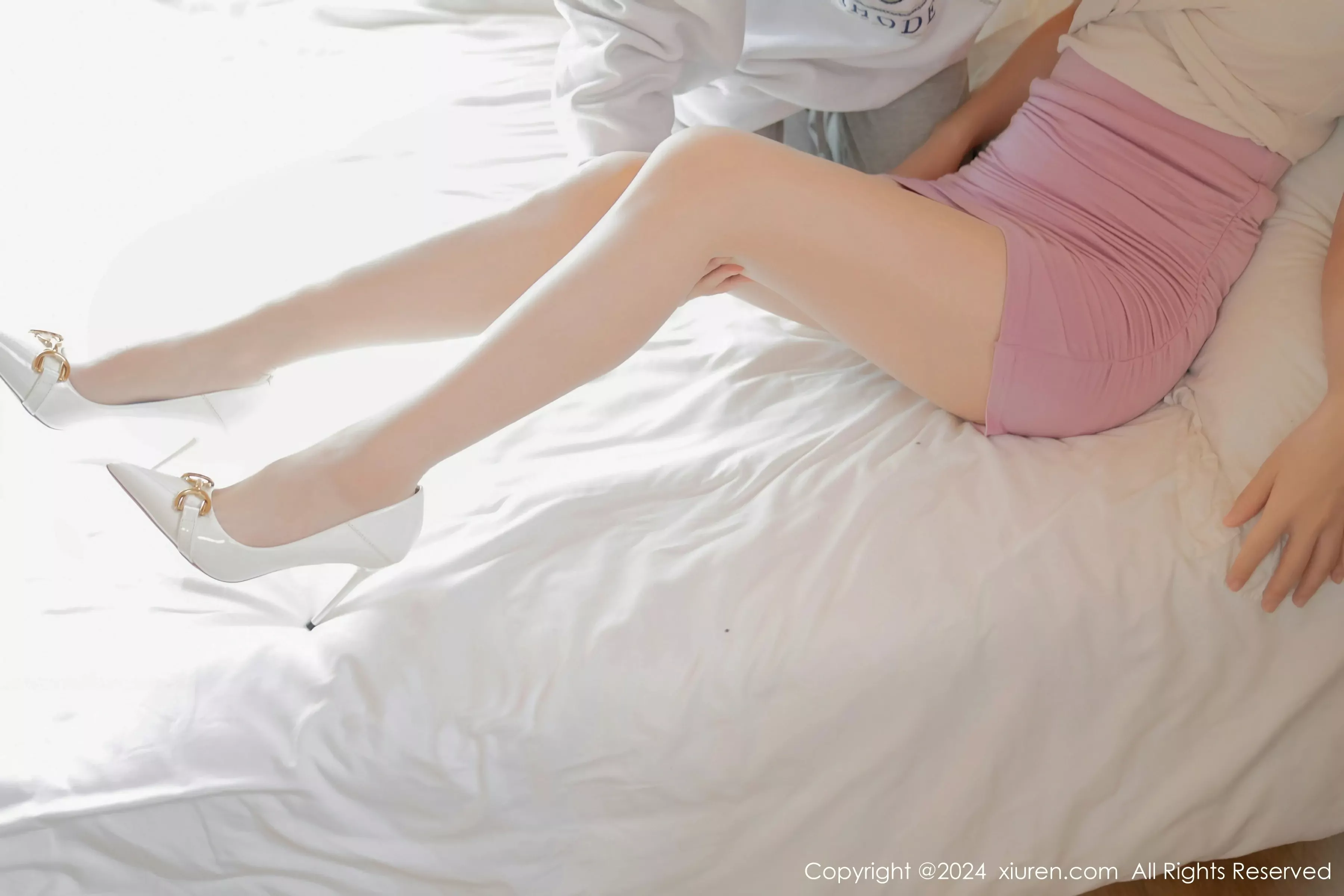  XiuRen 秀人 No.8112 波巧酱 [85P]第12张