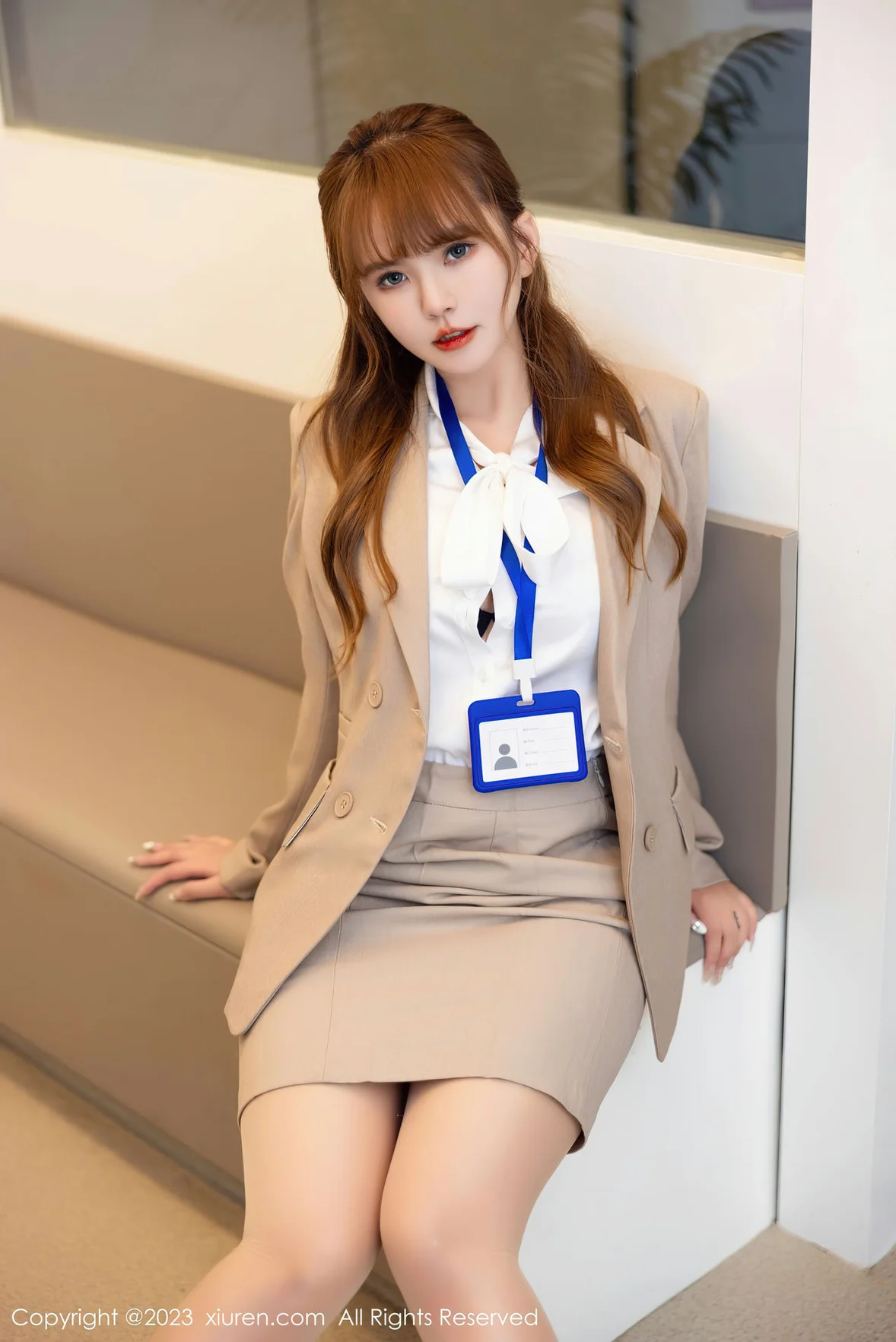  XiuRen 秀人 No.7073 张思允Nice Ol职业装性感写真 [90P]第3张