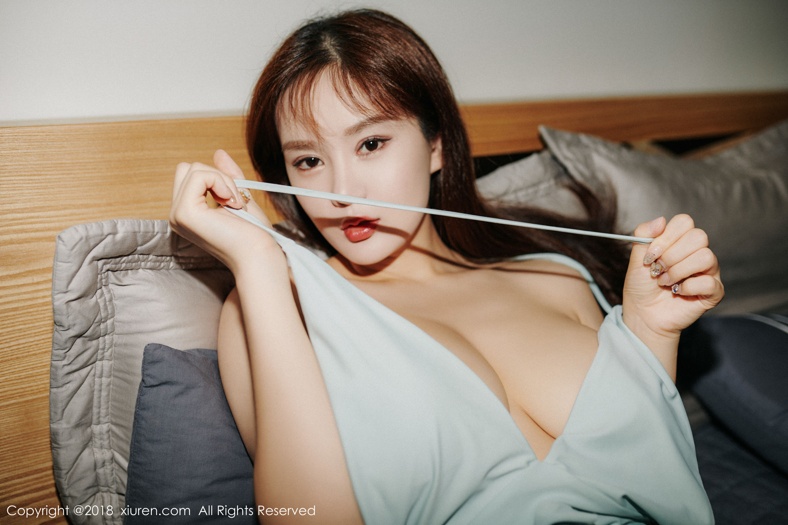 XiuRen 秀人网 No.1216 易阳Silvia第3张