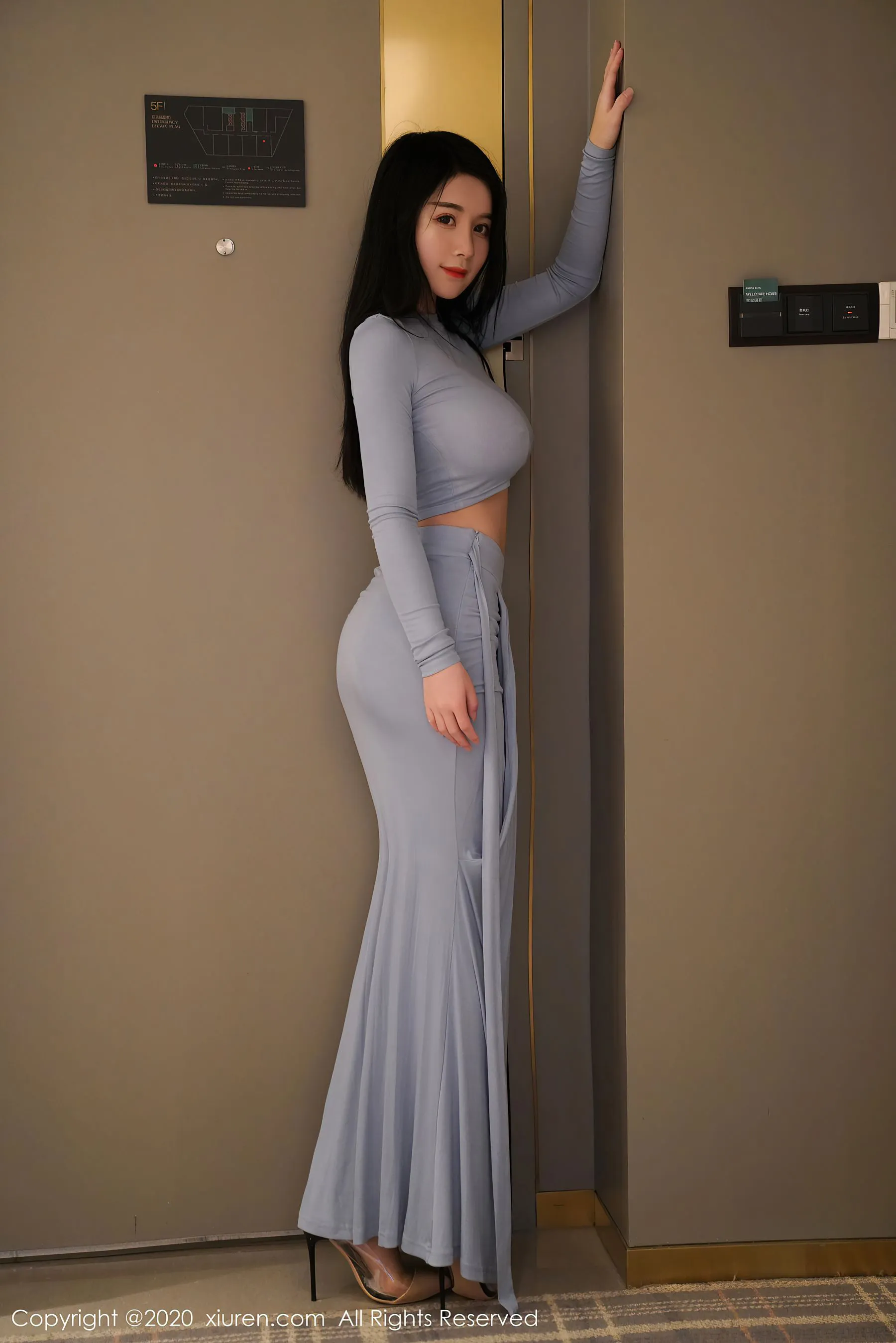 秀人 No.2946 美七Mia第3张