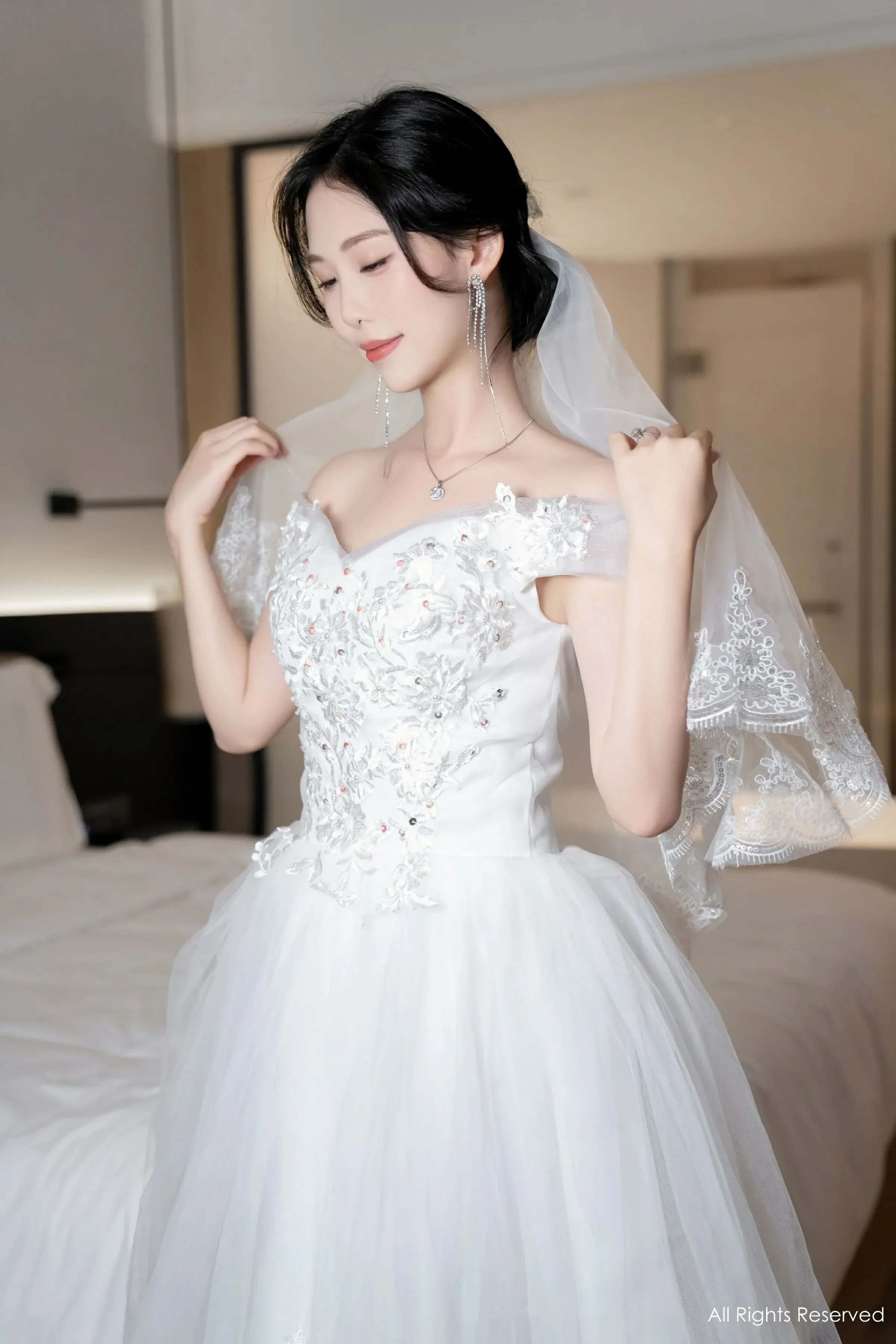  XiuRen 秀人 No.8998 利世 [100P]第9张