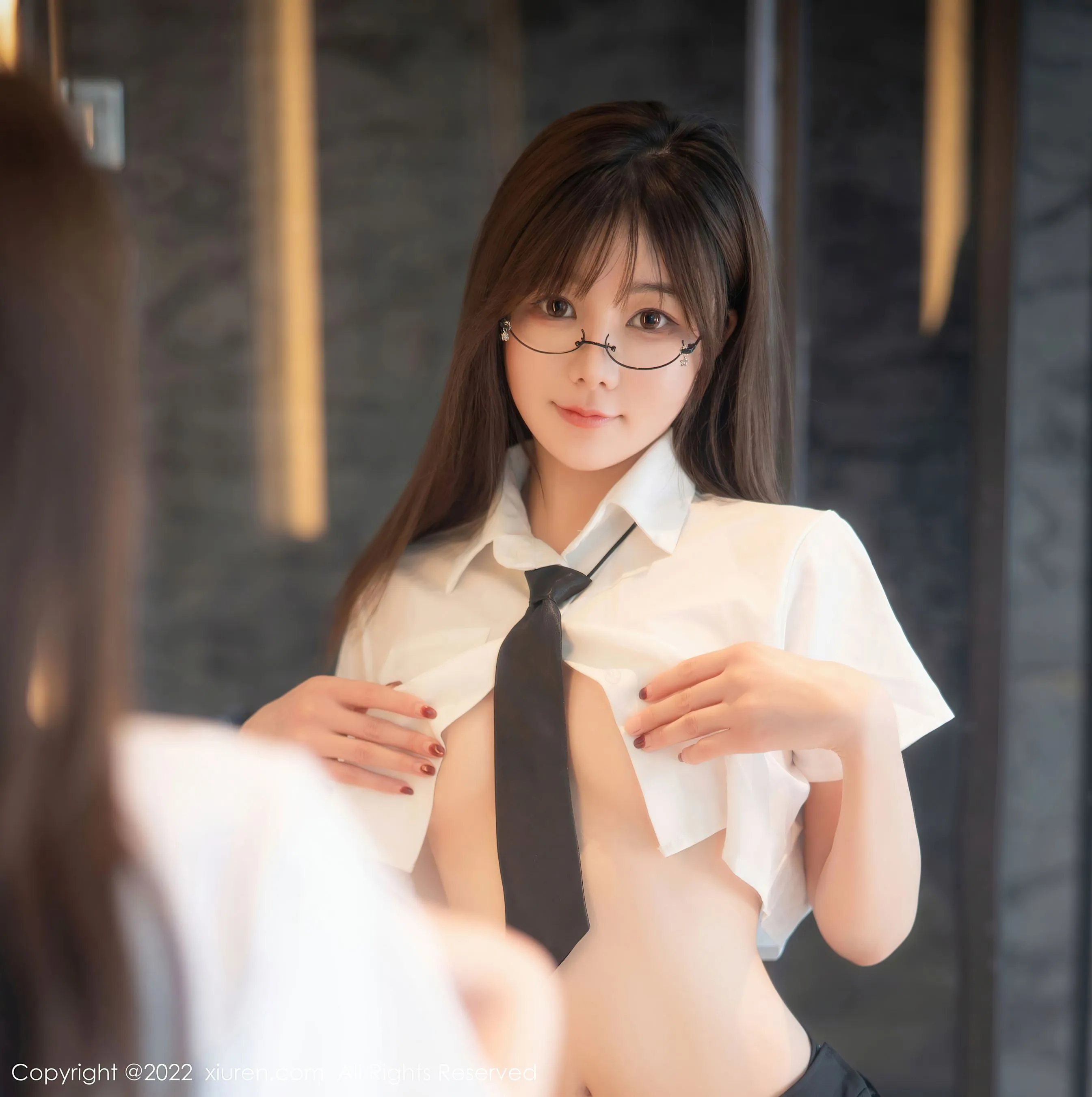  秀人网 No.5365 婠婠么 丝袜美腿第11张