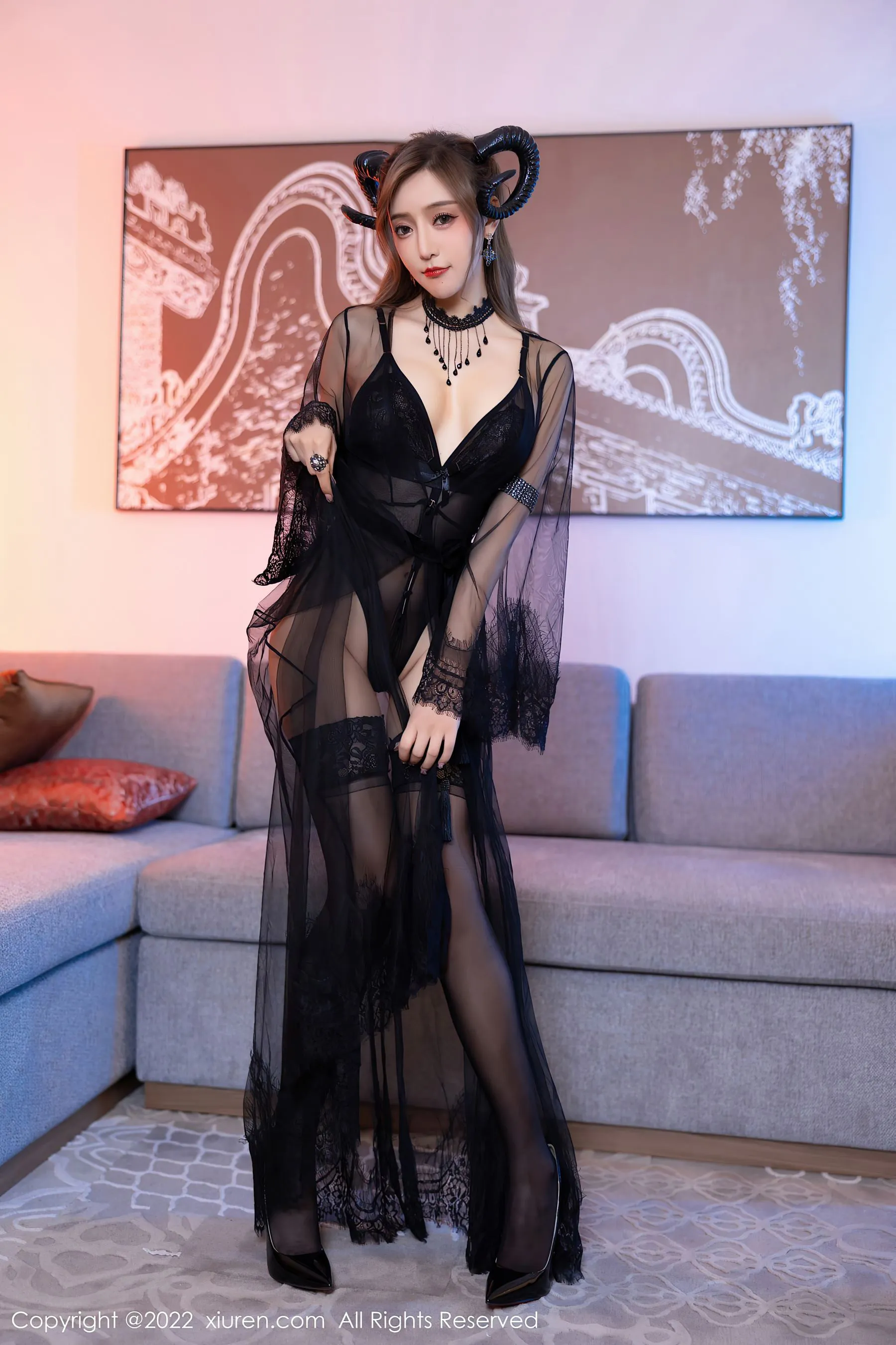  秀人网 No.5396 王馨瑶yanni 黑丝美腿第17张