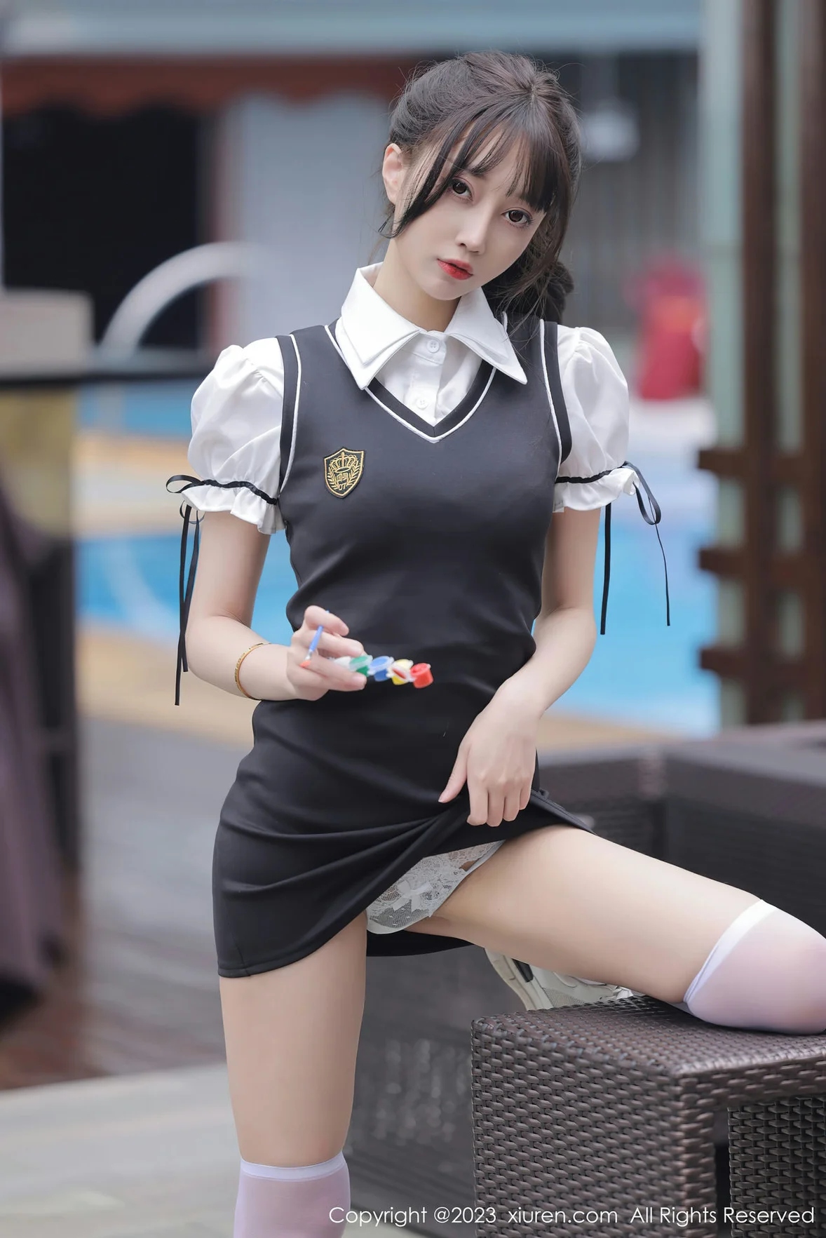  XiuRen 秀人 No.6889 玥儿玥er 黑色背带裙广州旅拍 [73P]第4张