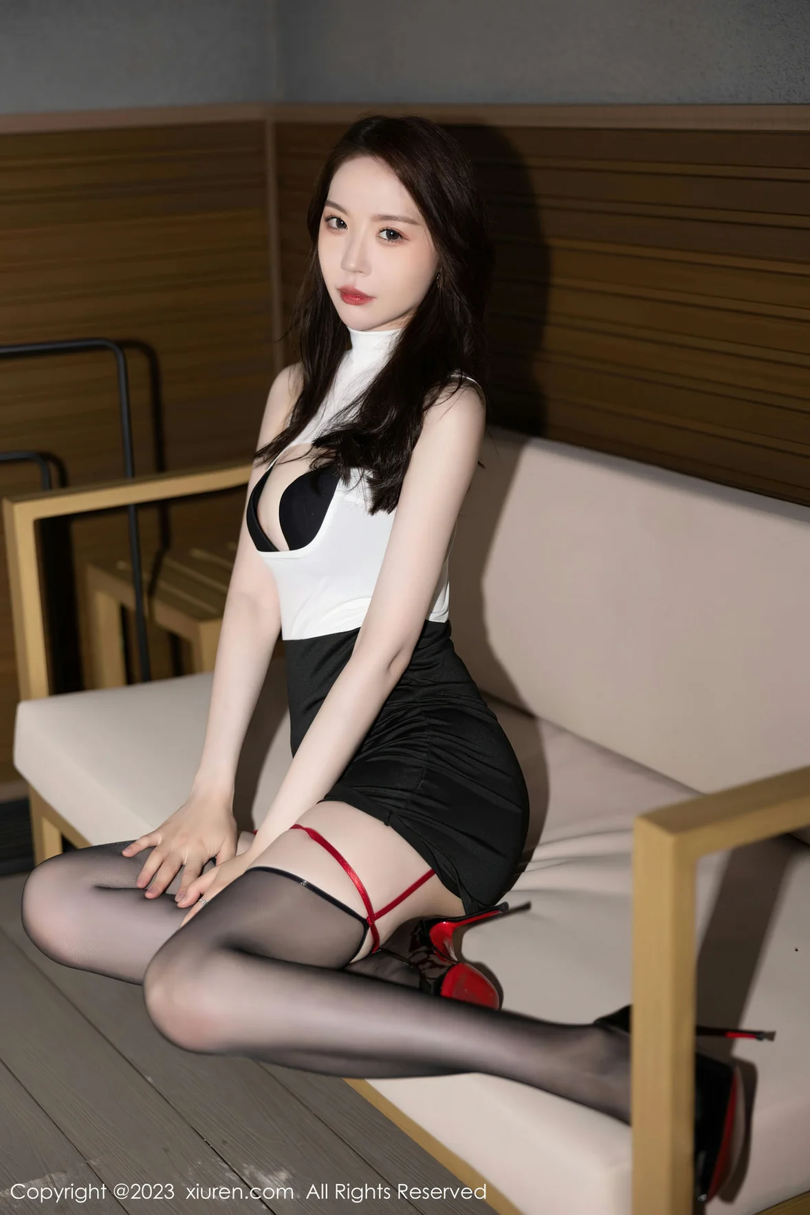  XiuRen 秀人 No.7105 梦心玥 性感短裙性感写真 [83P]第8张