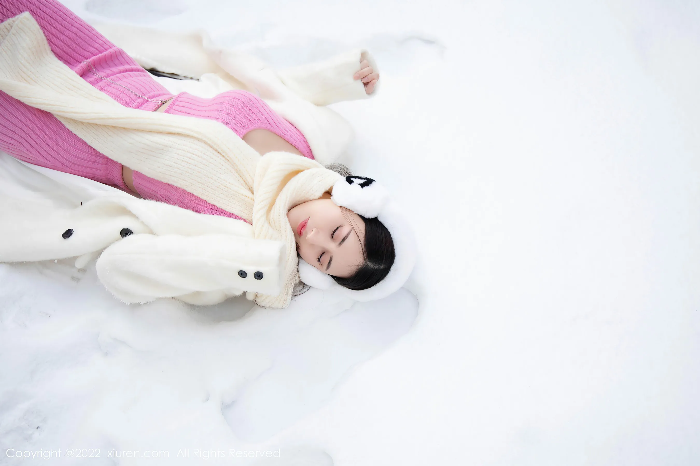  秀人网 No.4794 诗诗kiki 冬季旅拍第18张