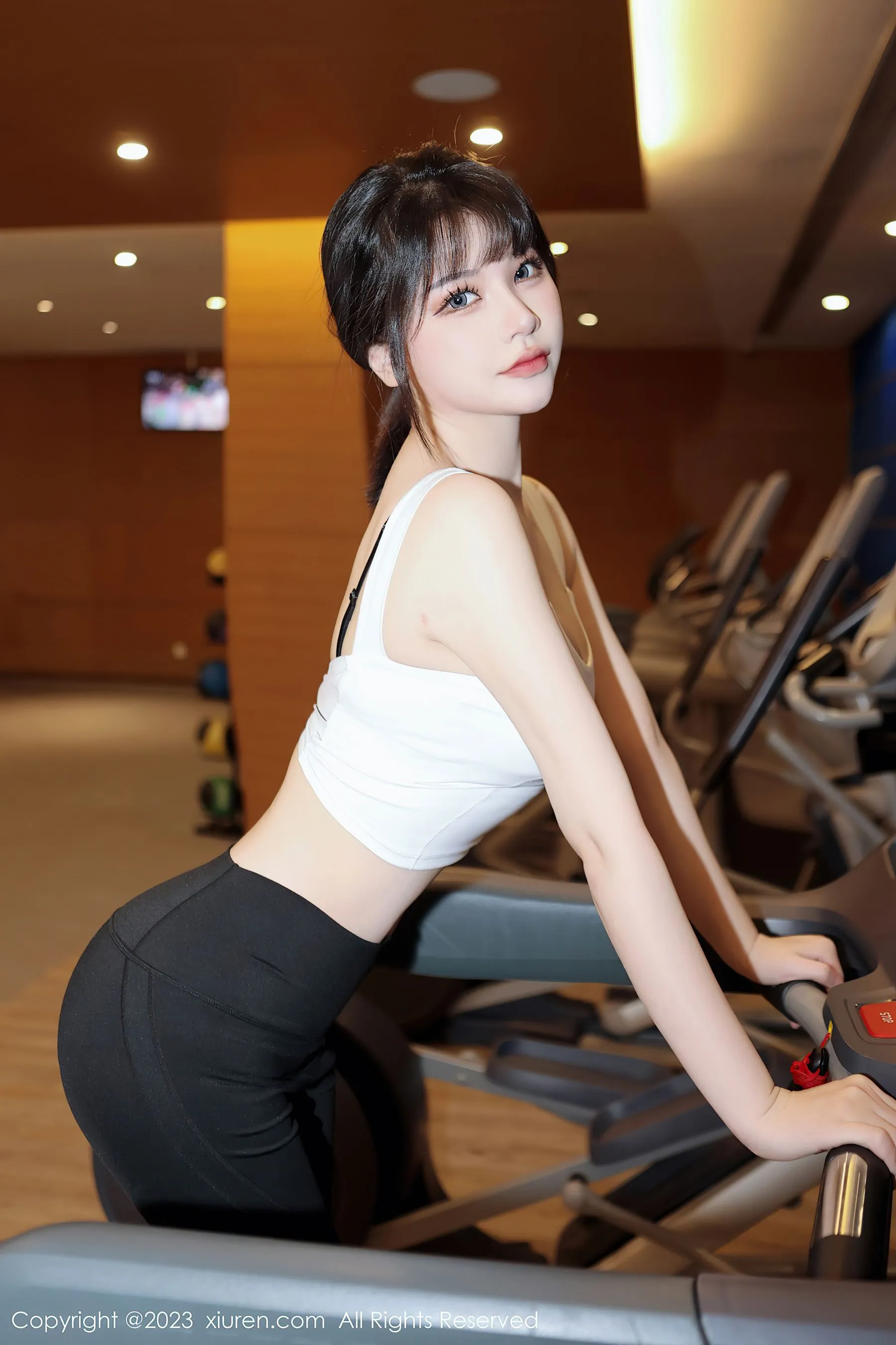  秀人网 No.6289 桃桃子_ 健身美腿第16张