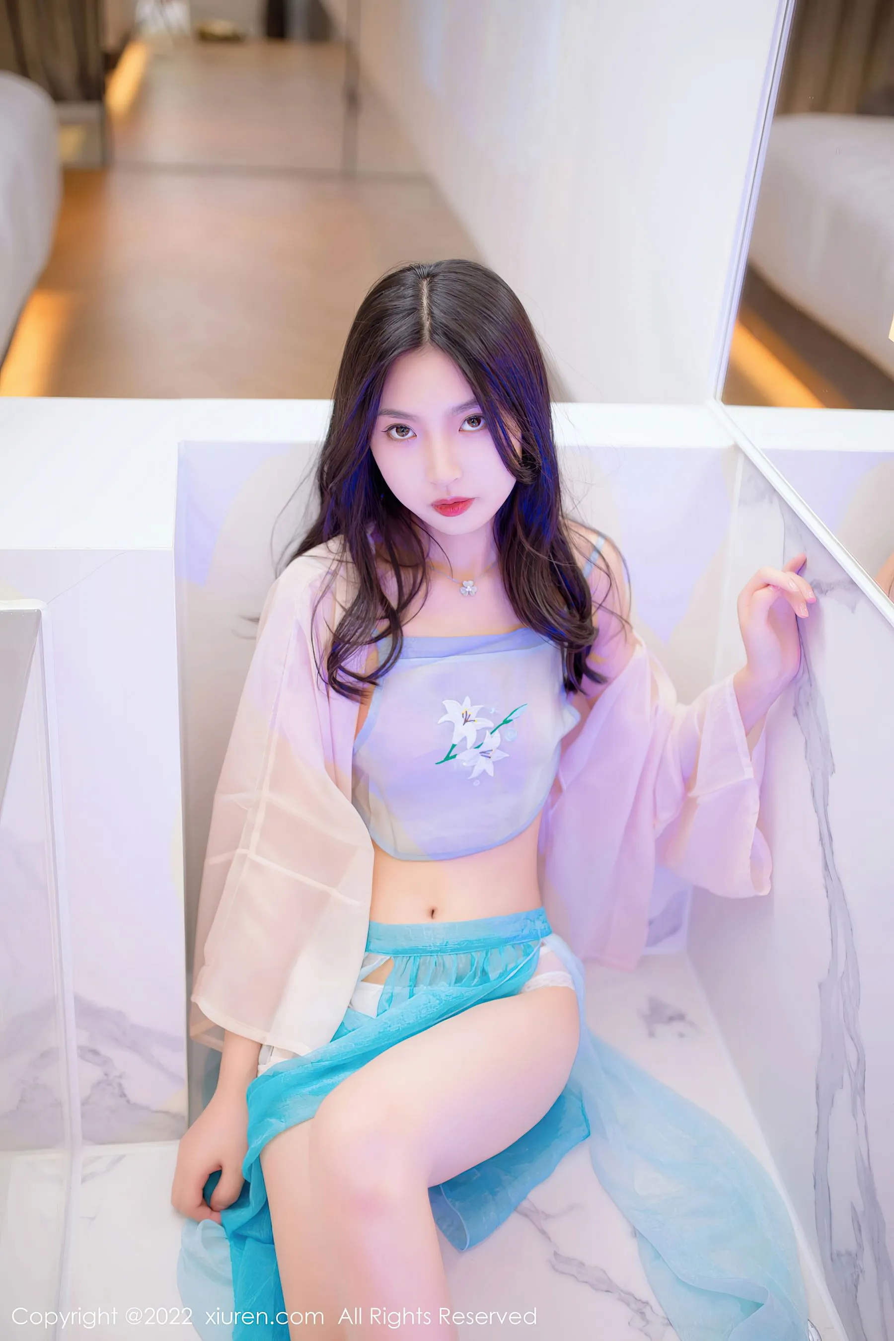  秀人网 No.5399 十九九 新人美腿第34张