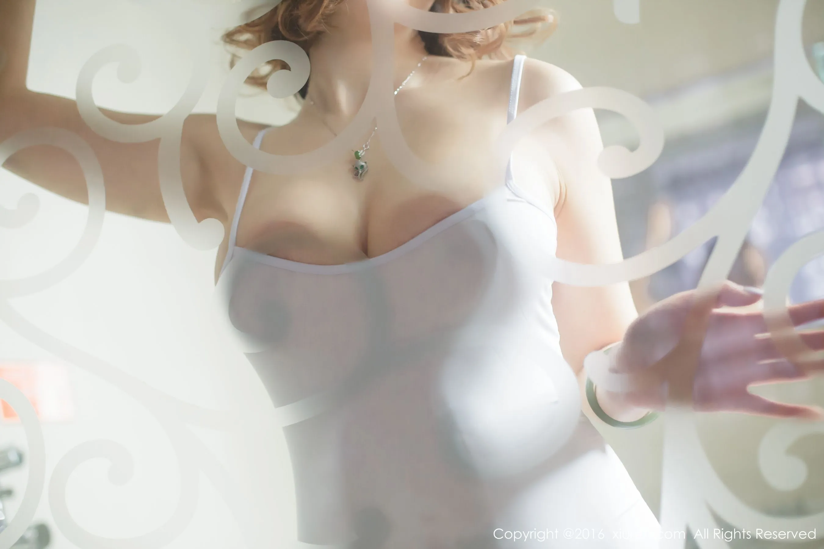  沐子熙V《空姐装、护士服等6套服饰》 秀人网 No.492第25张