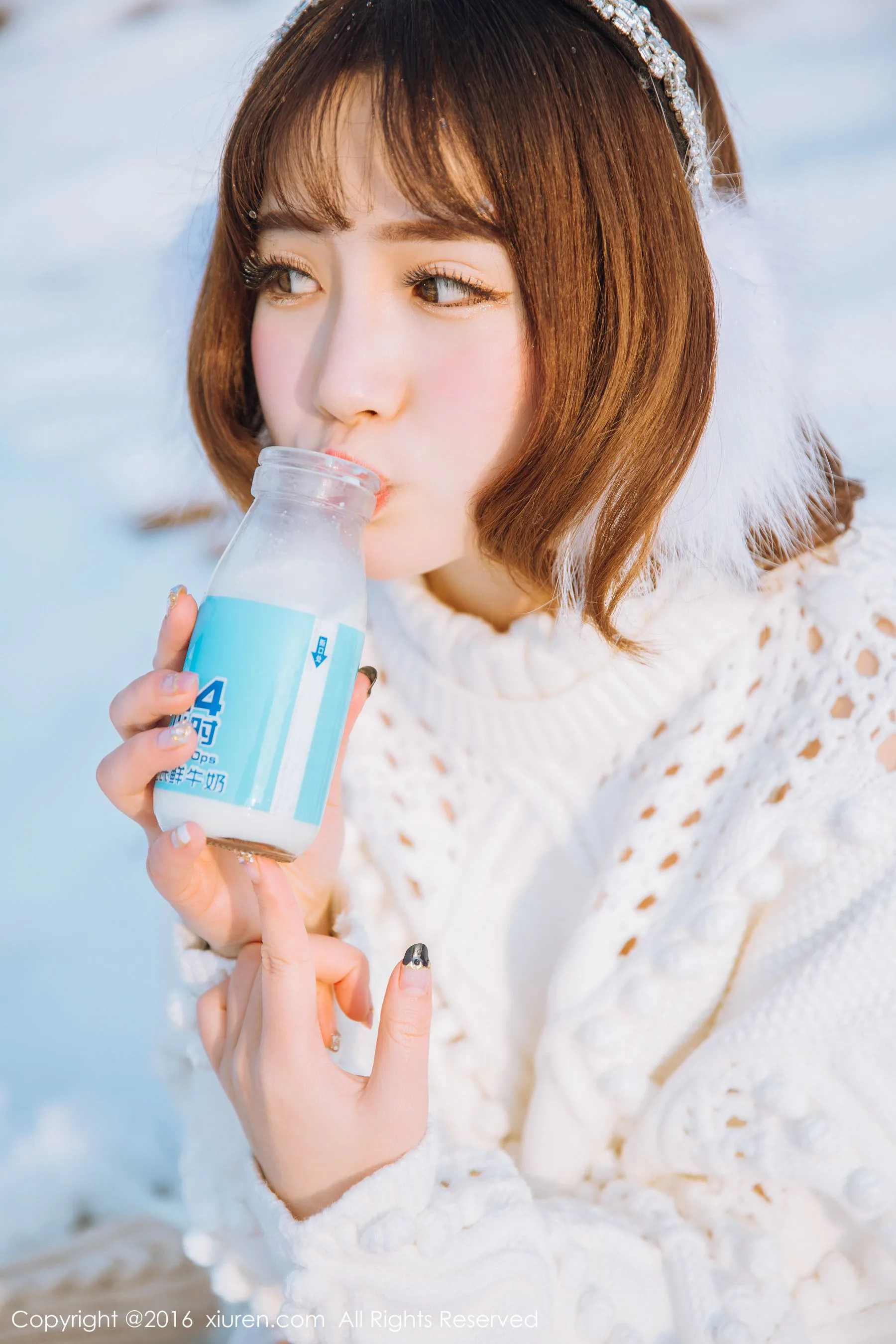  徐cake《新春雪景套图》 秀人网 No.484第4张