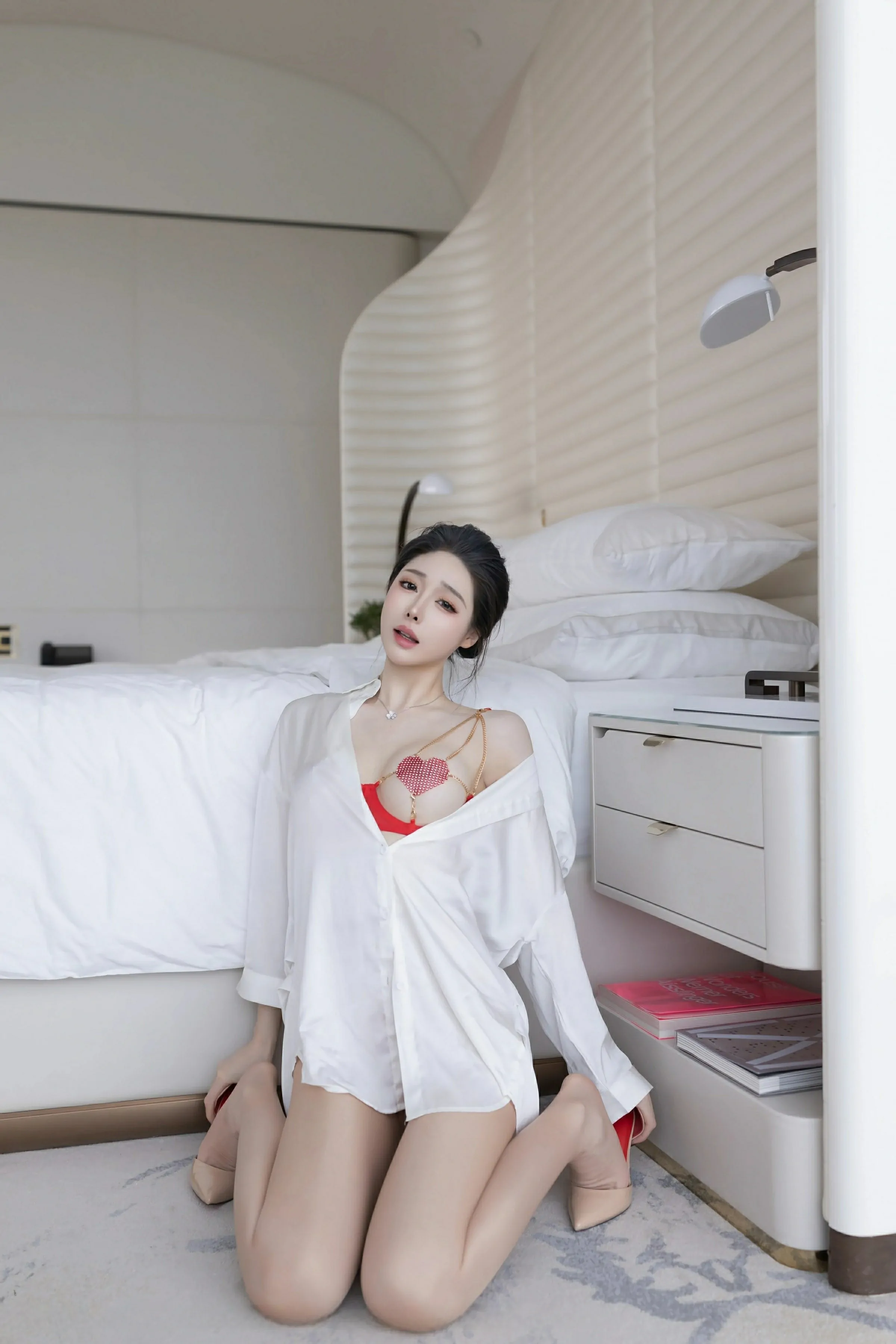  秀人网 No.10411 小逗逗 [84P]第10张