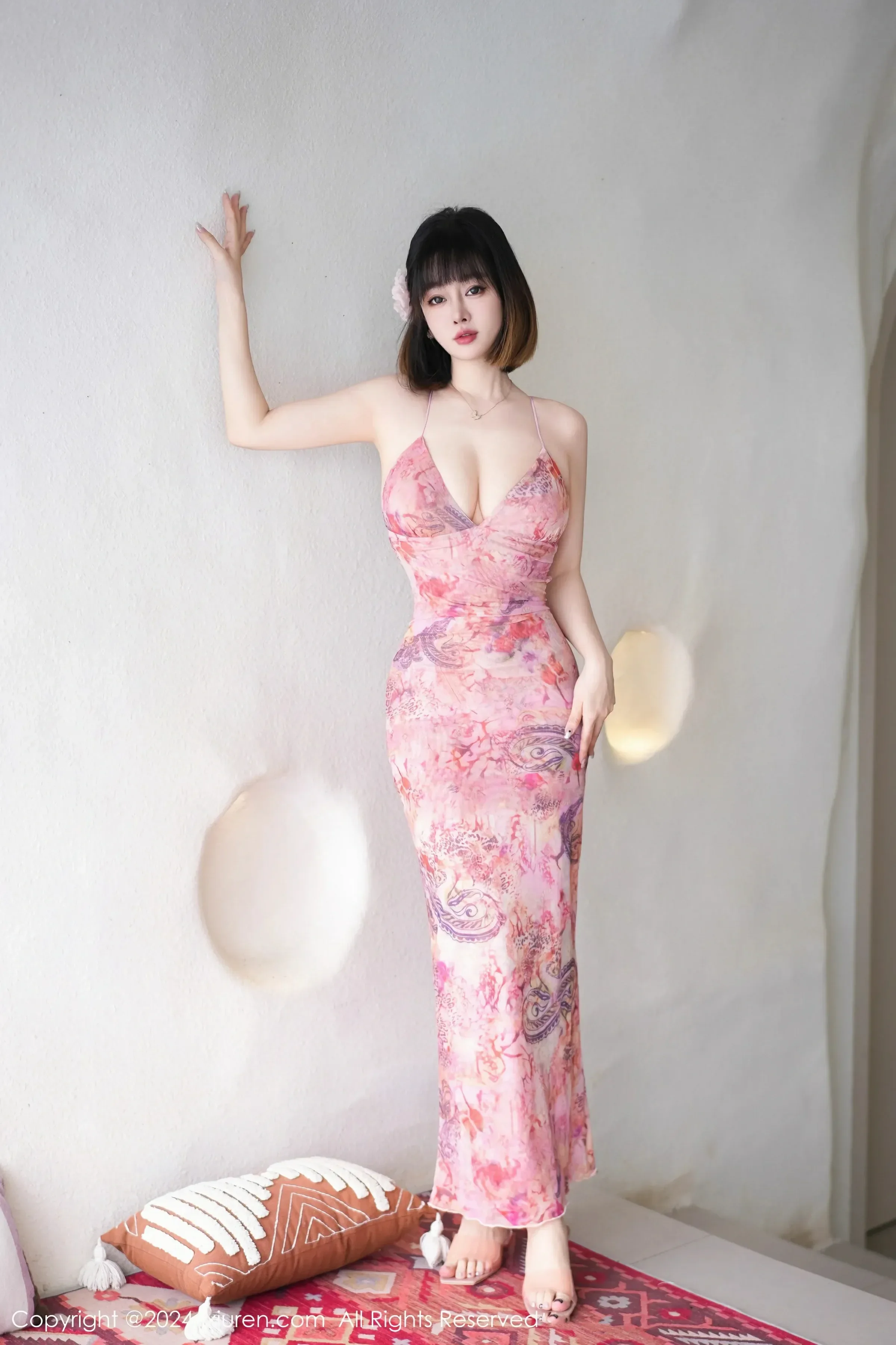  XiuRen 秀人 No.9025 王雨纯 [71P]第1张