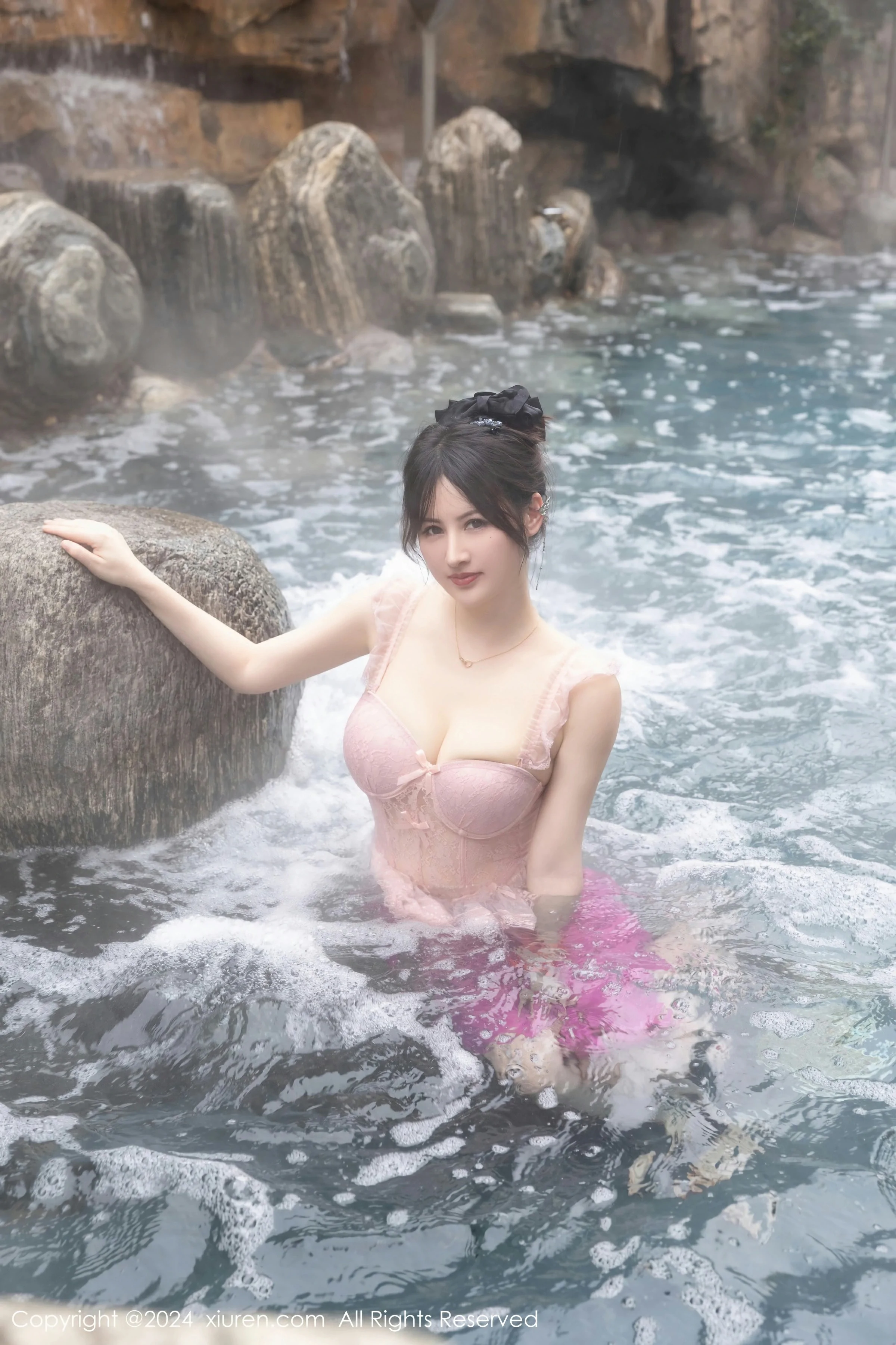  XiuRen 秀人 No.8039 诗诗kiki [84P]第1张