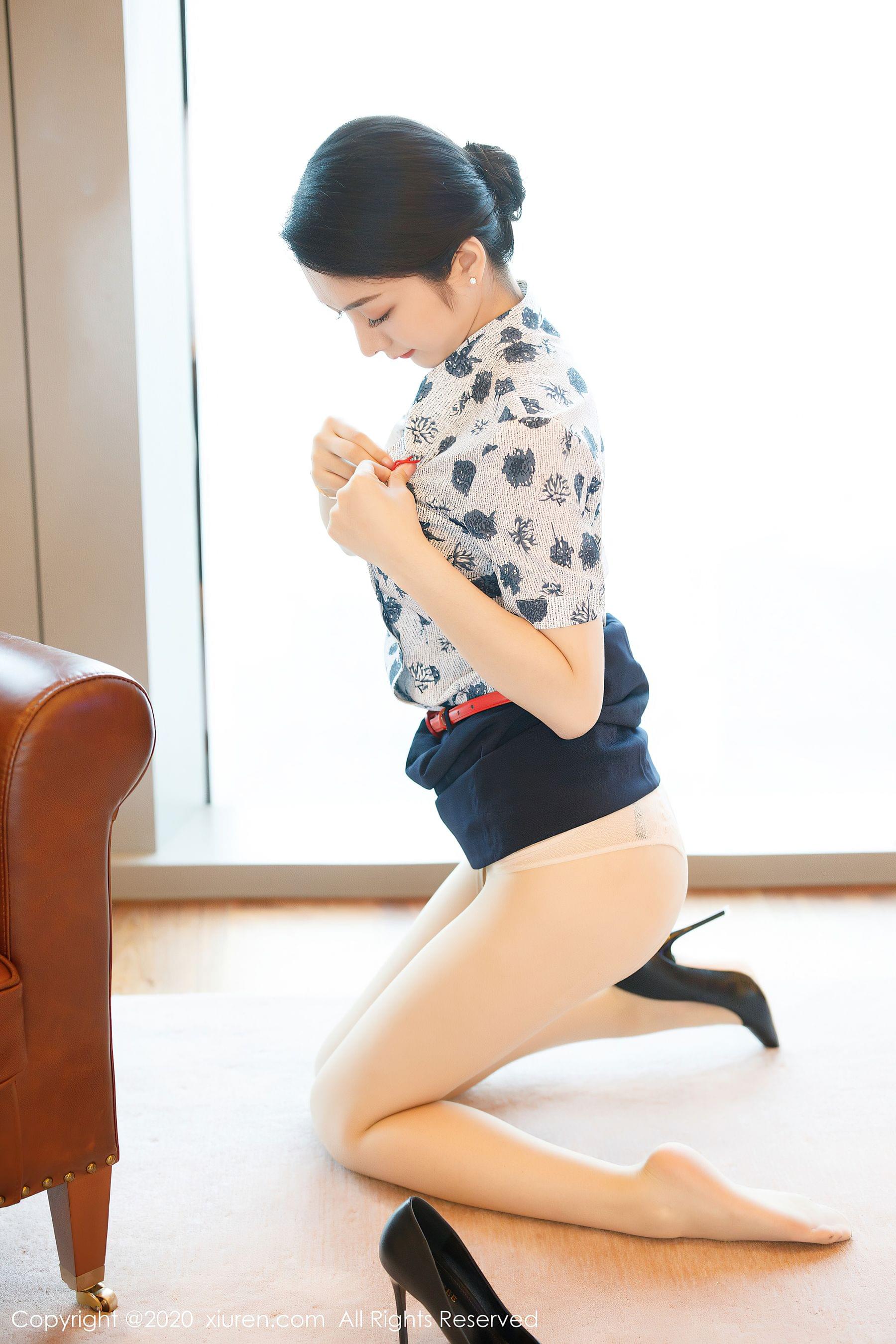  秀人XIUREN No.2305 Angela小热巴第23张