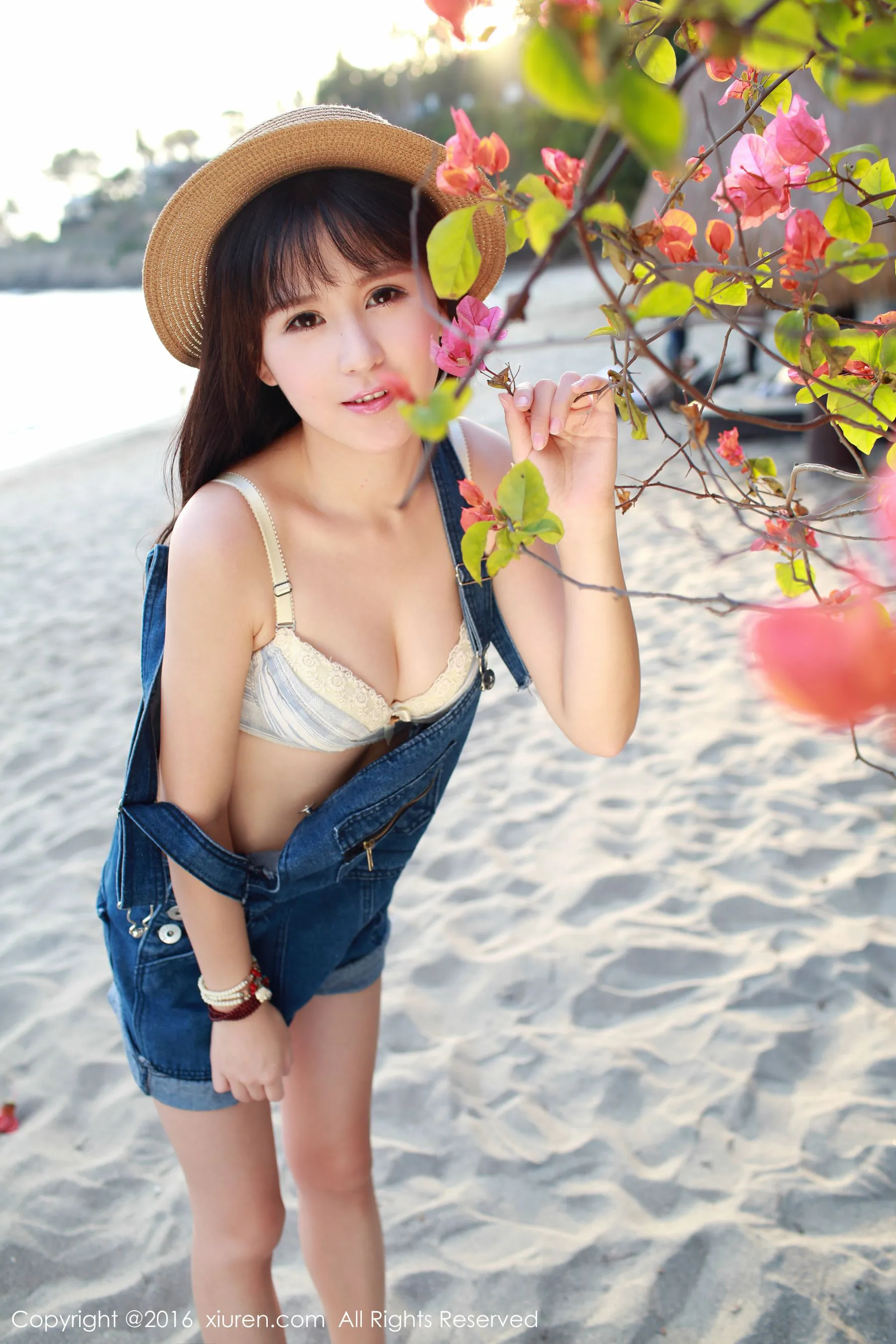  唐雨辰TYC《龙目岛旅拍》小清新系列 秀人网 No.467第8张