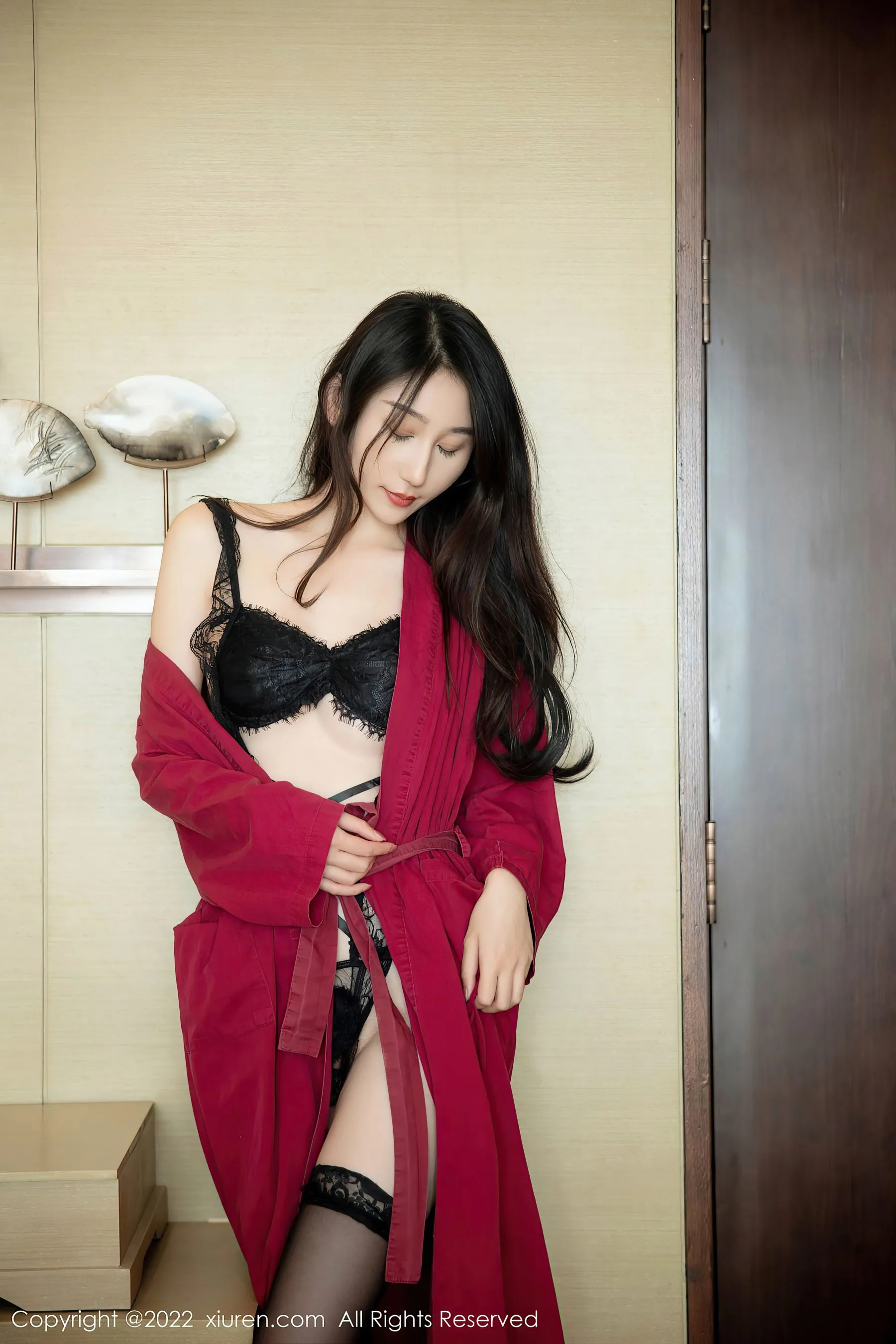  秀人网 No.5624 薇薇酱 新人美腿第1张