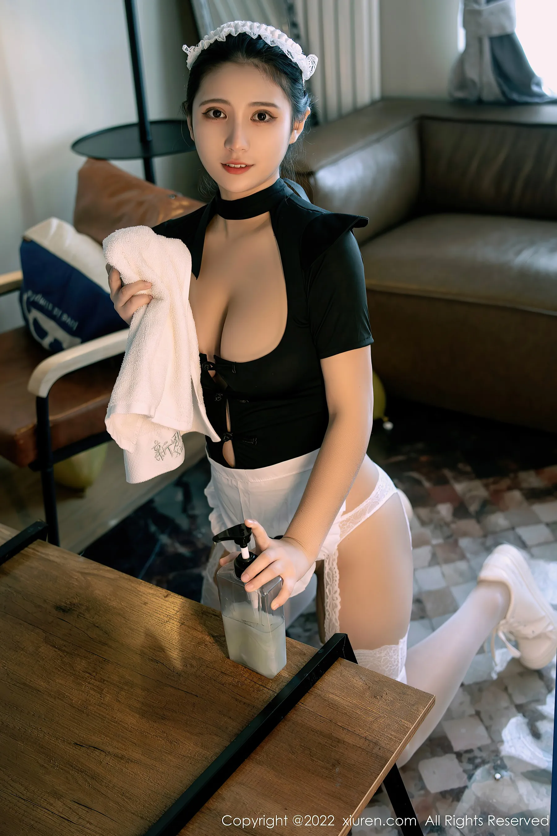  秀人网 No.4554 久久Aimee 女仆装第16张