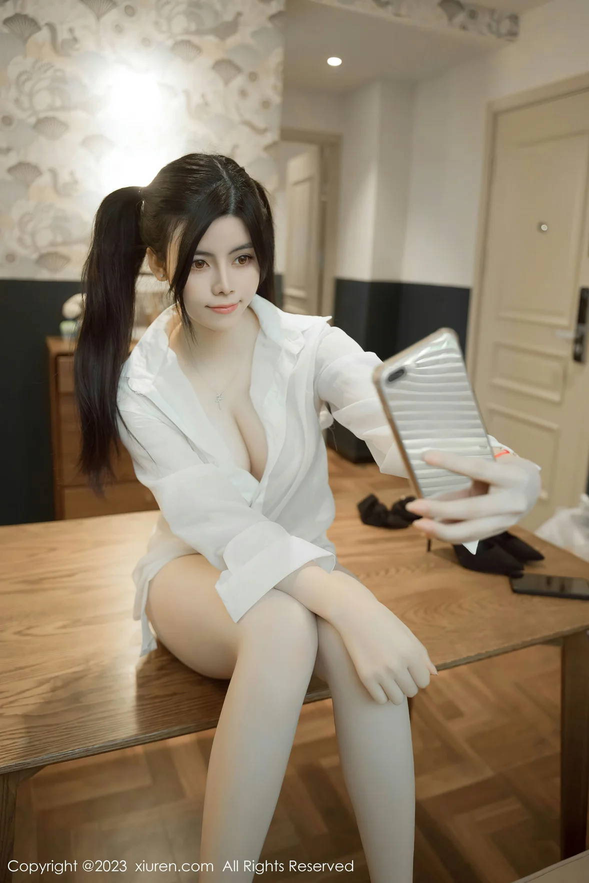  XiuRen 秀人 No.6896 白甜 小嫩姑娘性感写真 [51P]第7张