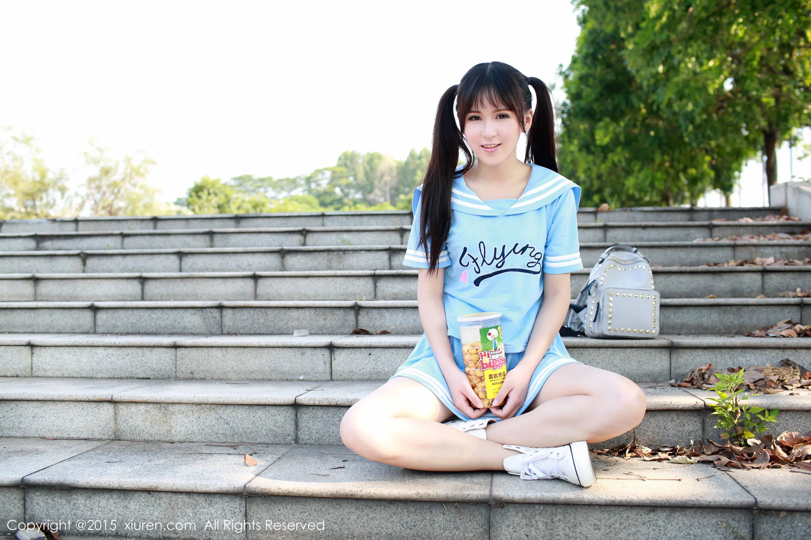  唐雨辰TYC《广州大学城野外》 秀人网 No.387第9张