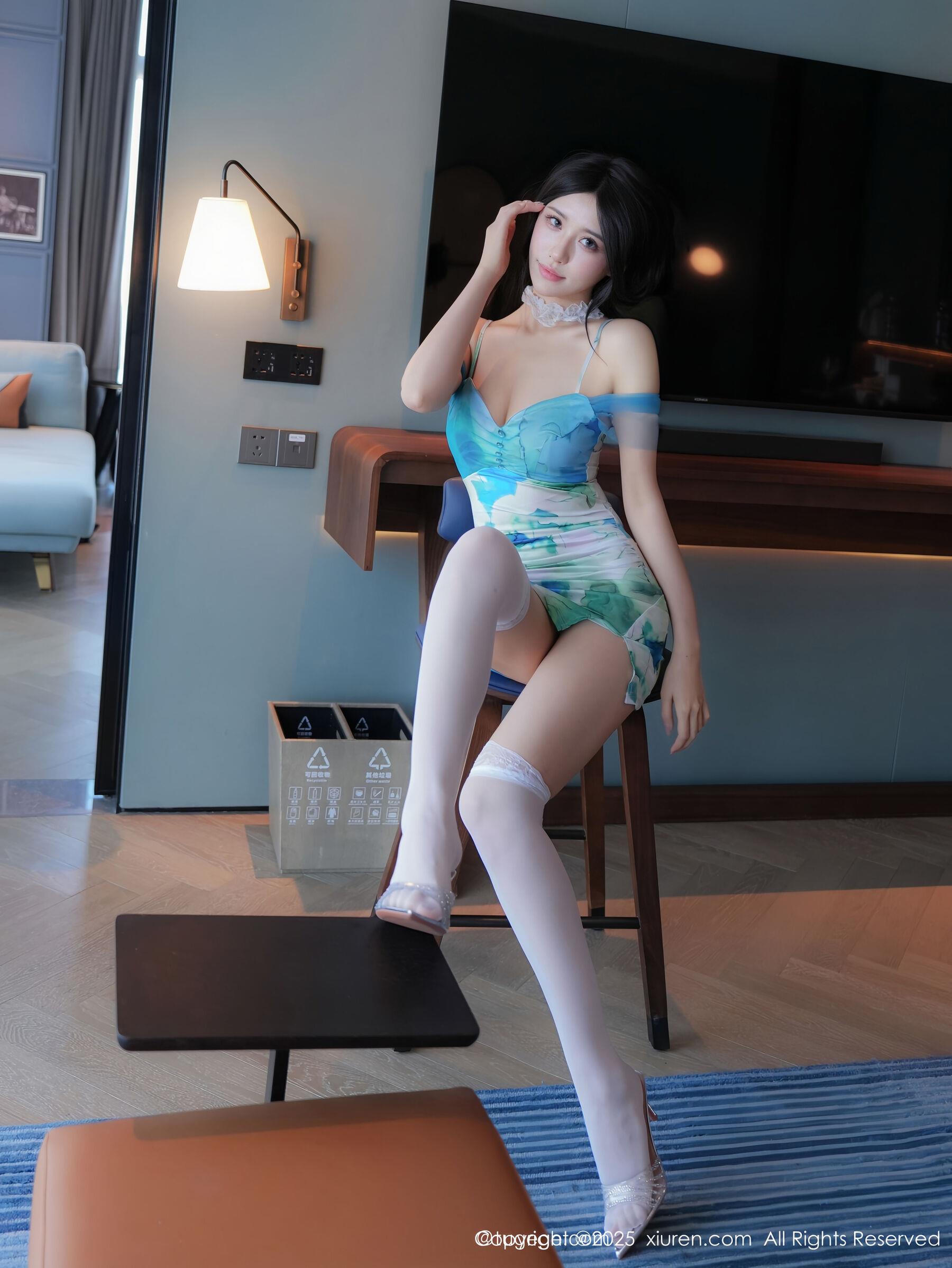  秀人网 shelly诗莉吖 No.10859 [76P]第3张