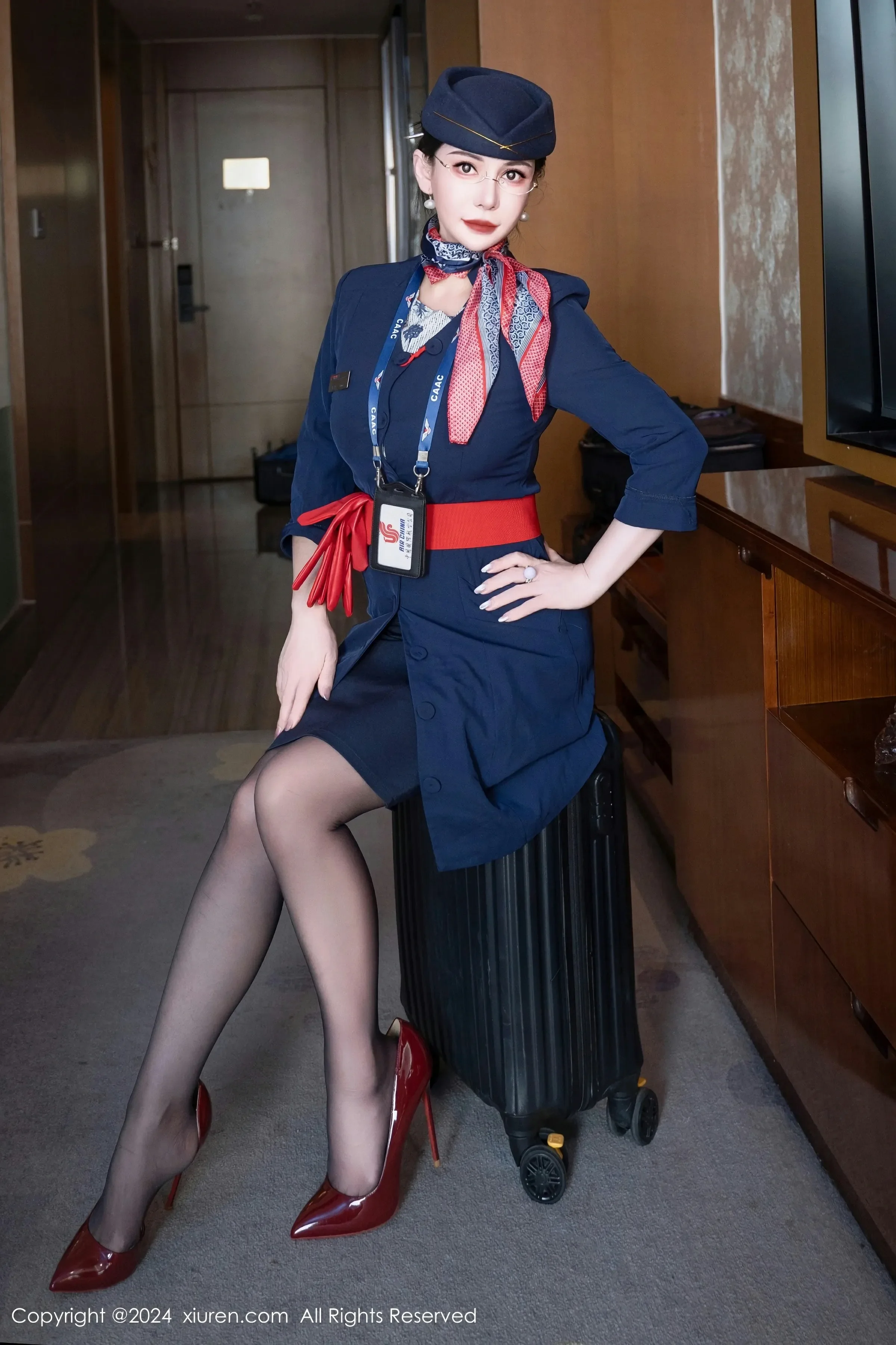  XiuRen 秀人 No.8253 悦悦姐 [75P]第5张