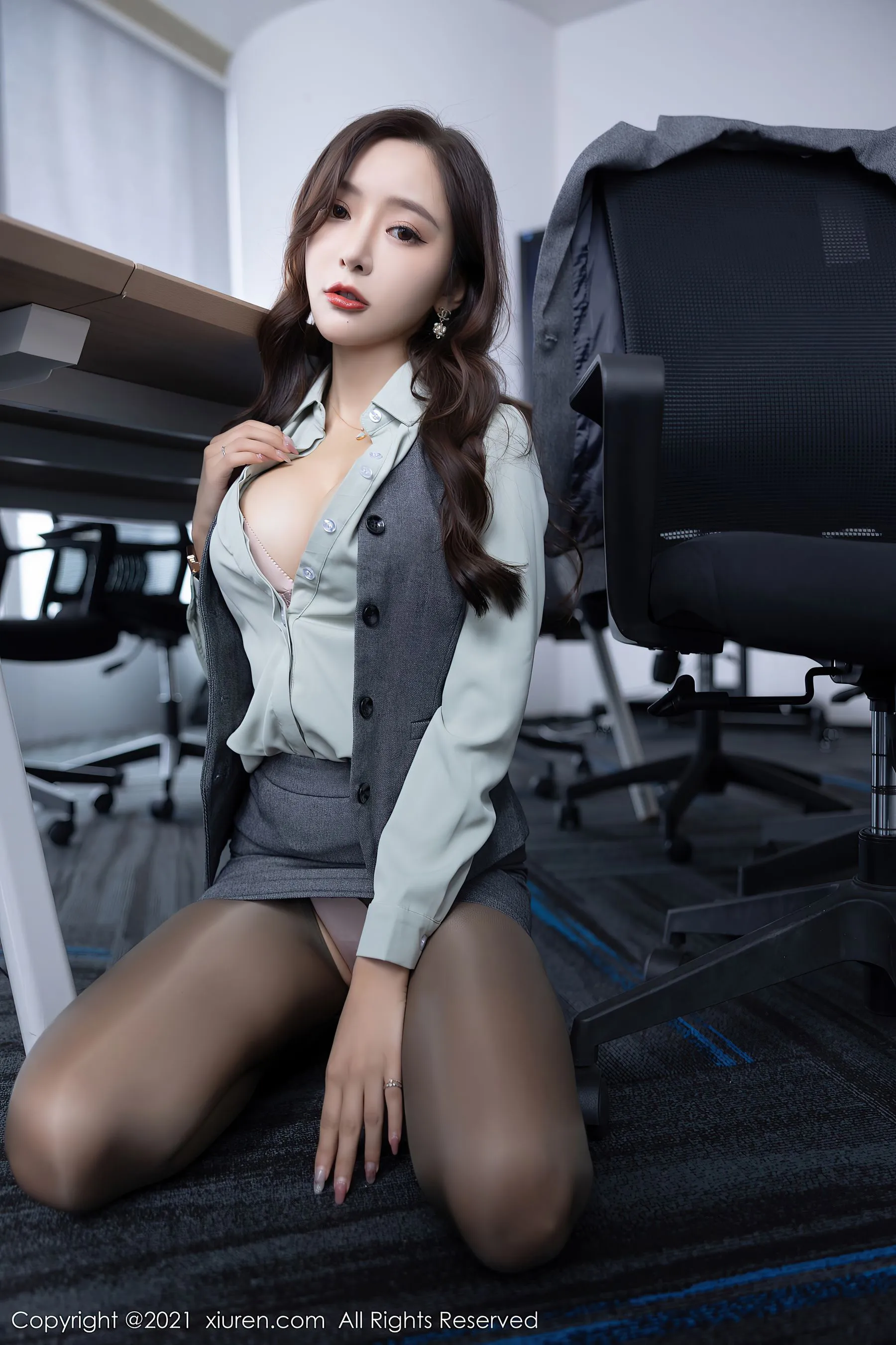  秀人 No.4251 王馨瑶yanni第2张