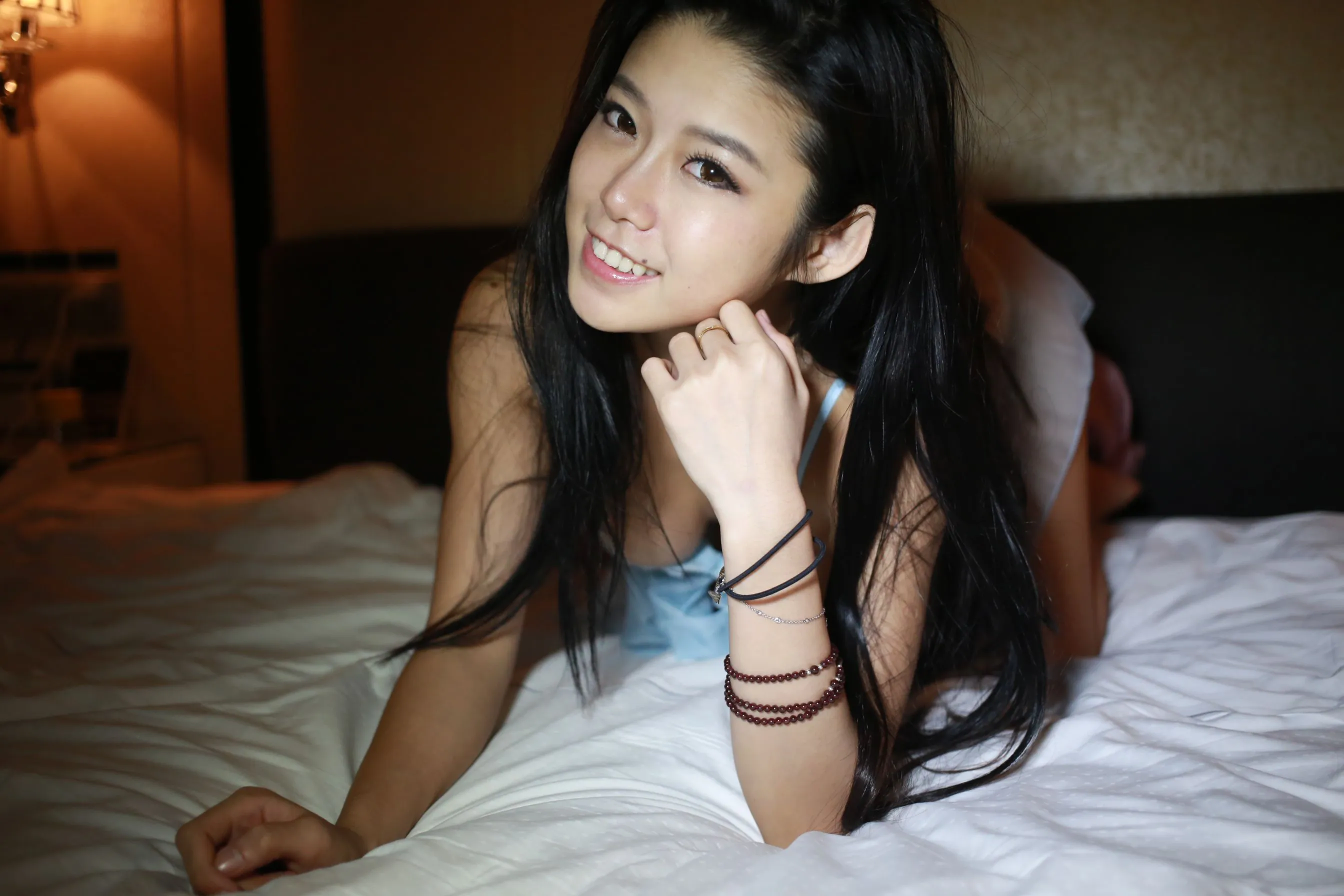  宅男女神luvian本能～ 秀人网 No.024第7张